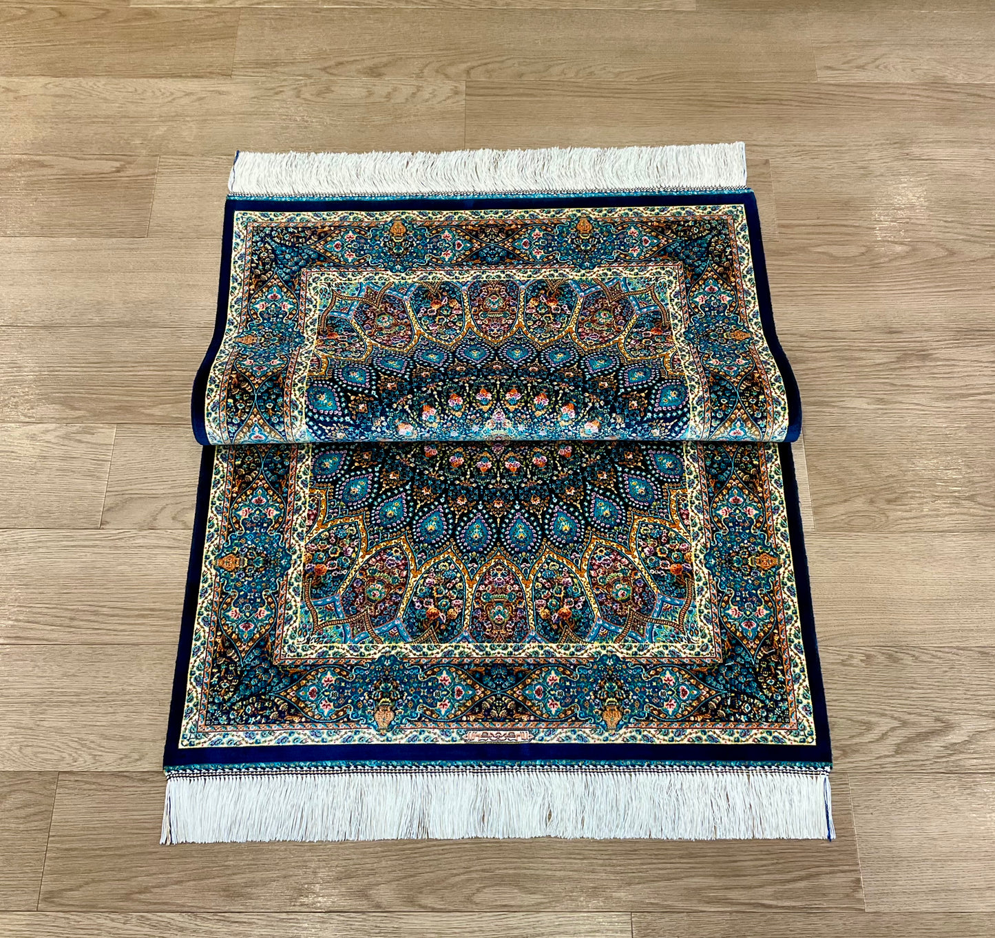 ペルシャンシルク 120cm x 80cm PS10494