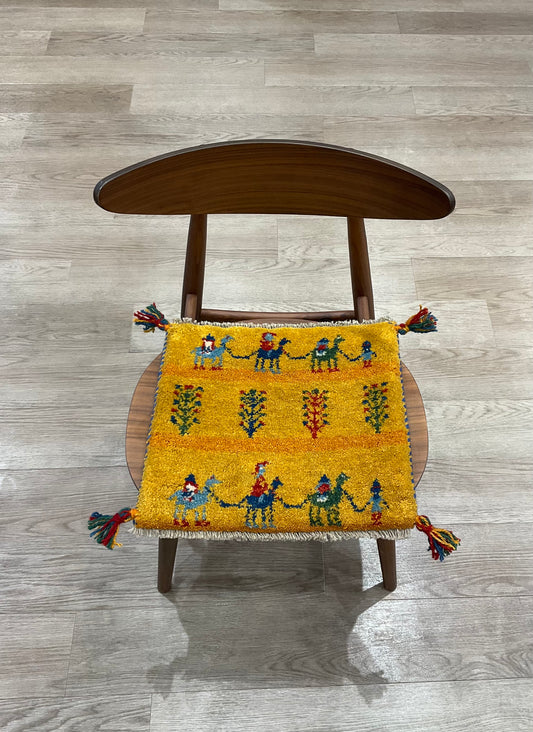 【福岡店】ギャッベ 41cm x 38cm Z2932