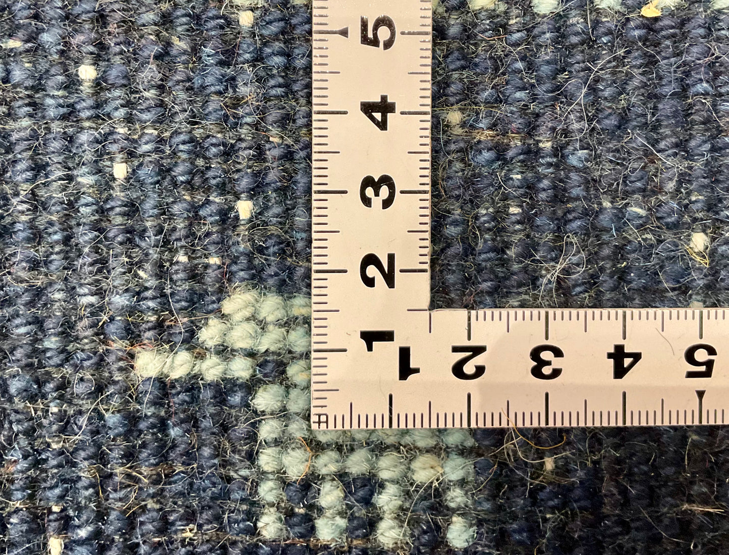 ギャッベ 42cm x 40cm T9987