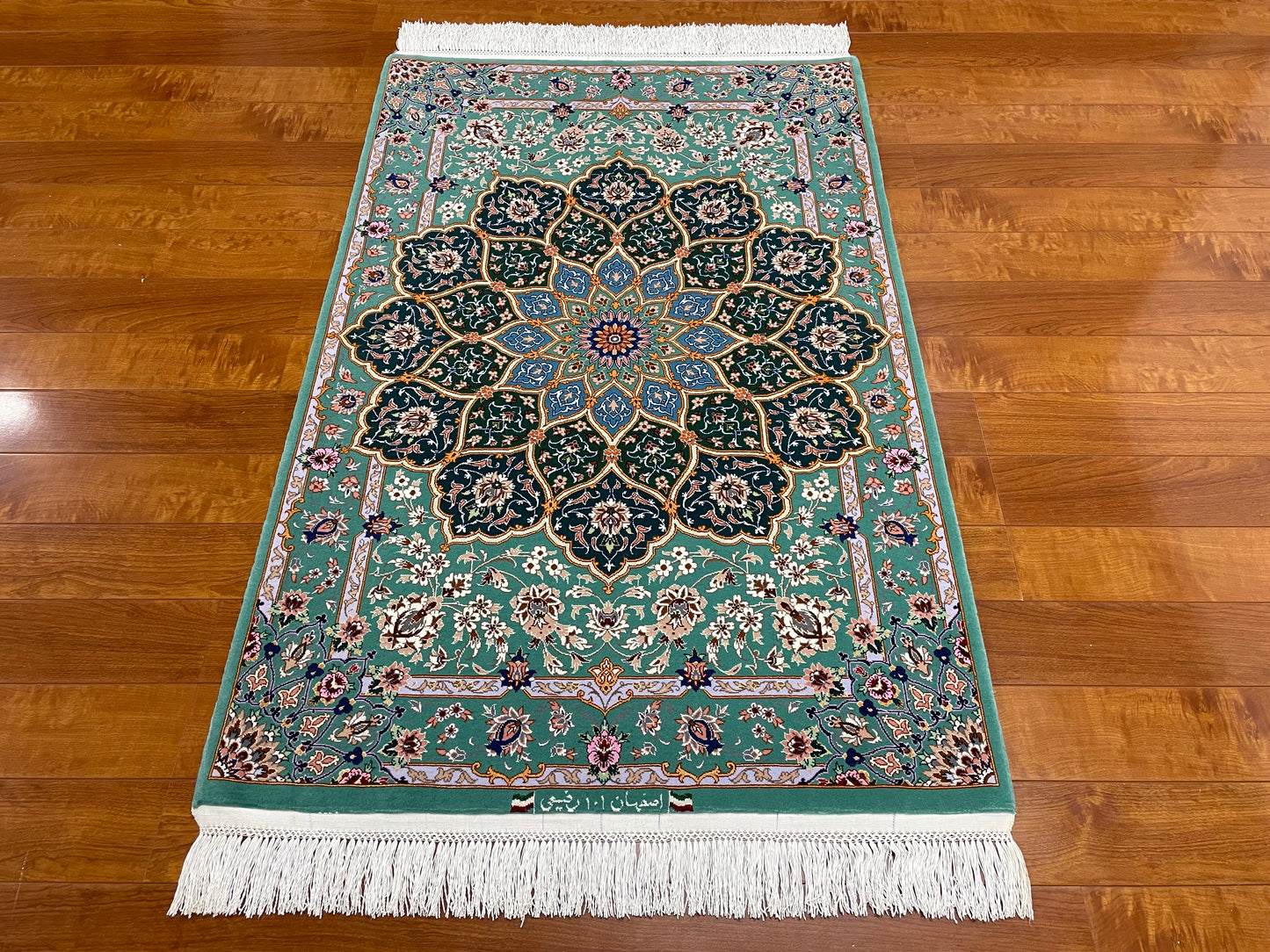 【オンライン限定】イスファハン ラフィーイ工房 126cm x 83cm PS2595