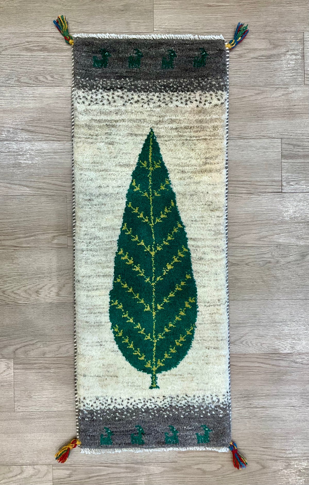 【福岡店】ギャッベ  117cm x 42cm RJ16763
