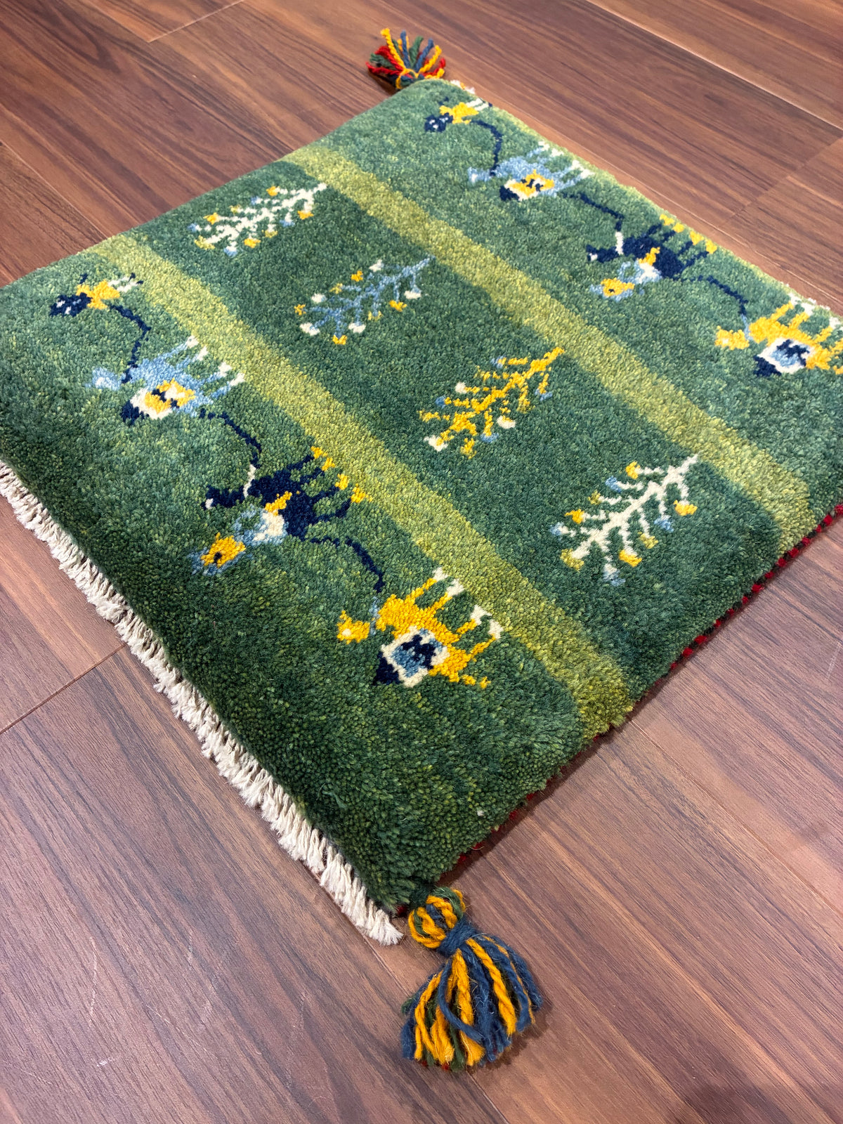 【千葉店】ギャッベ 43cm x 41cm Z3042