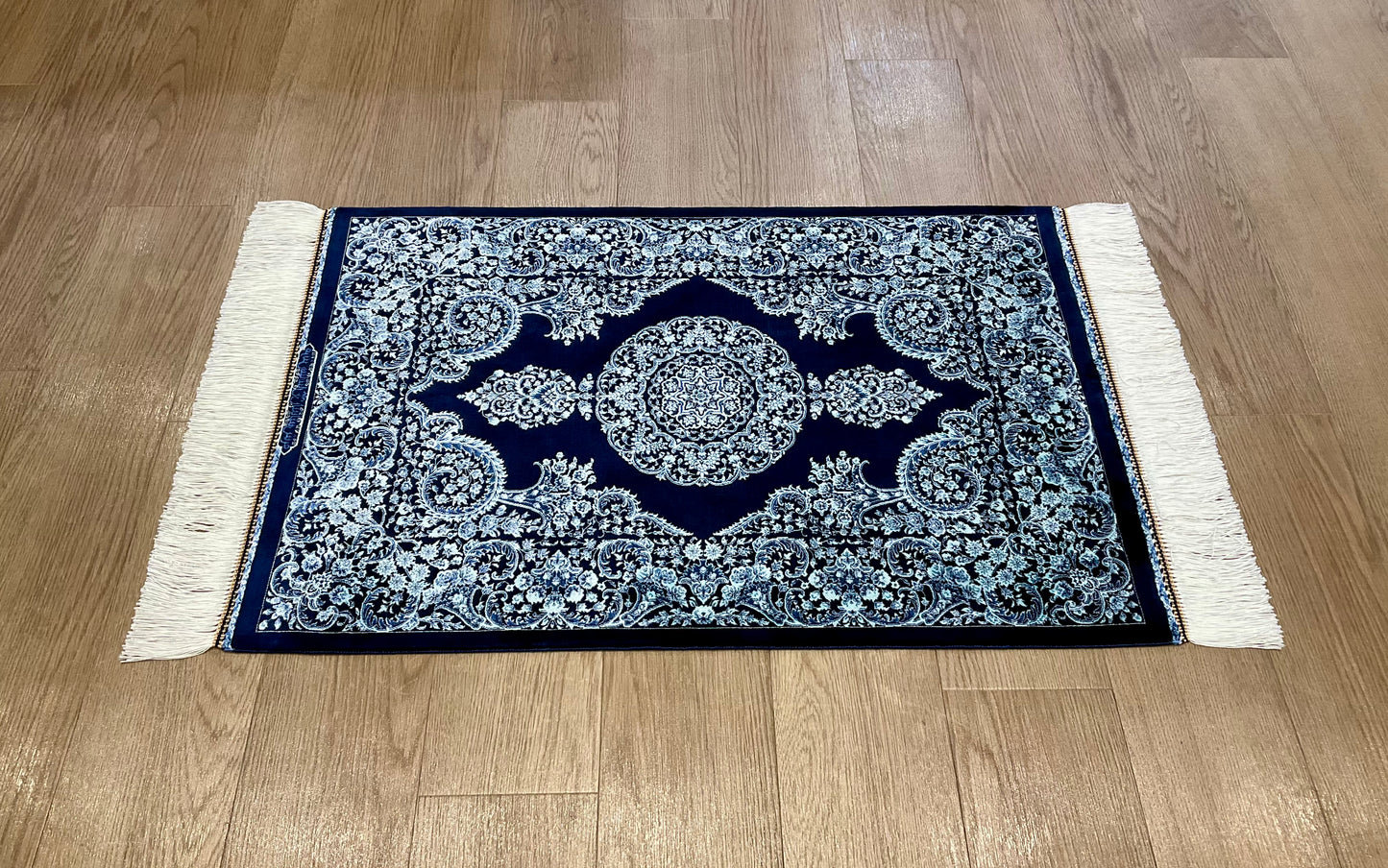 ペルシャンシルク 90cm x 60cm PS10207