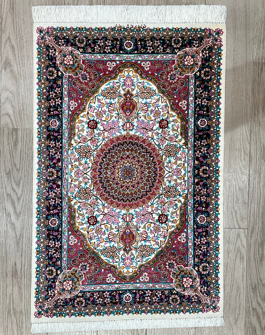 クム レザイ工房 90cm x 58cm  NT14203