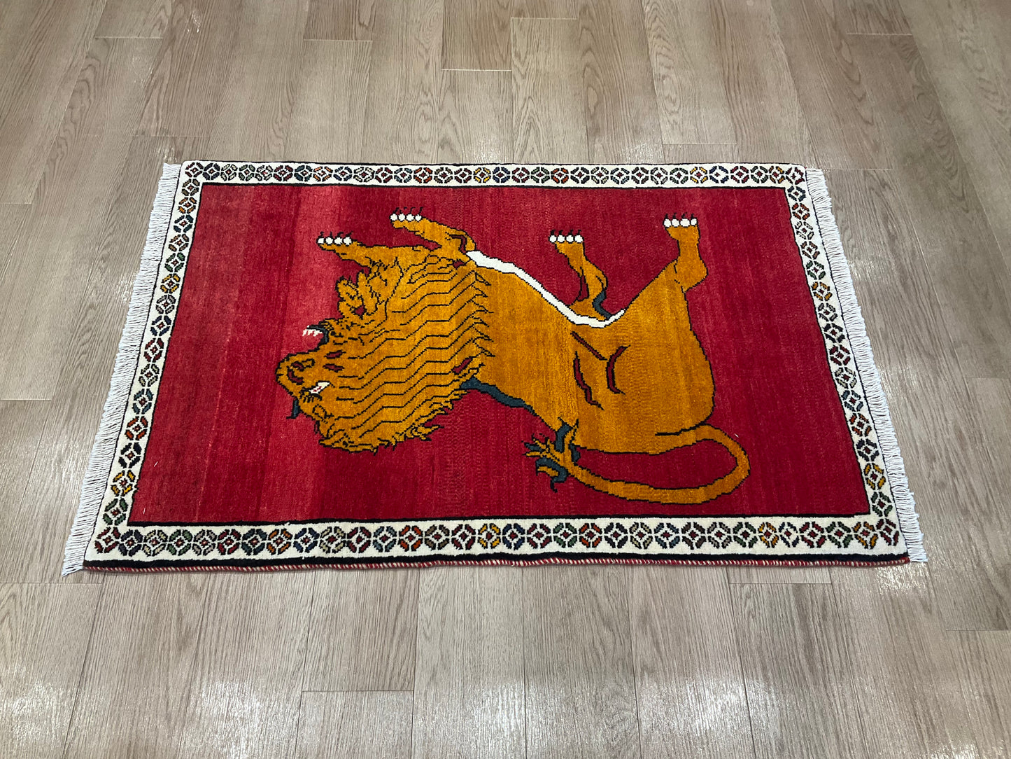 シラーズ 123cm x 82cm RJ14025