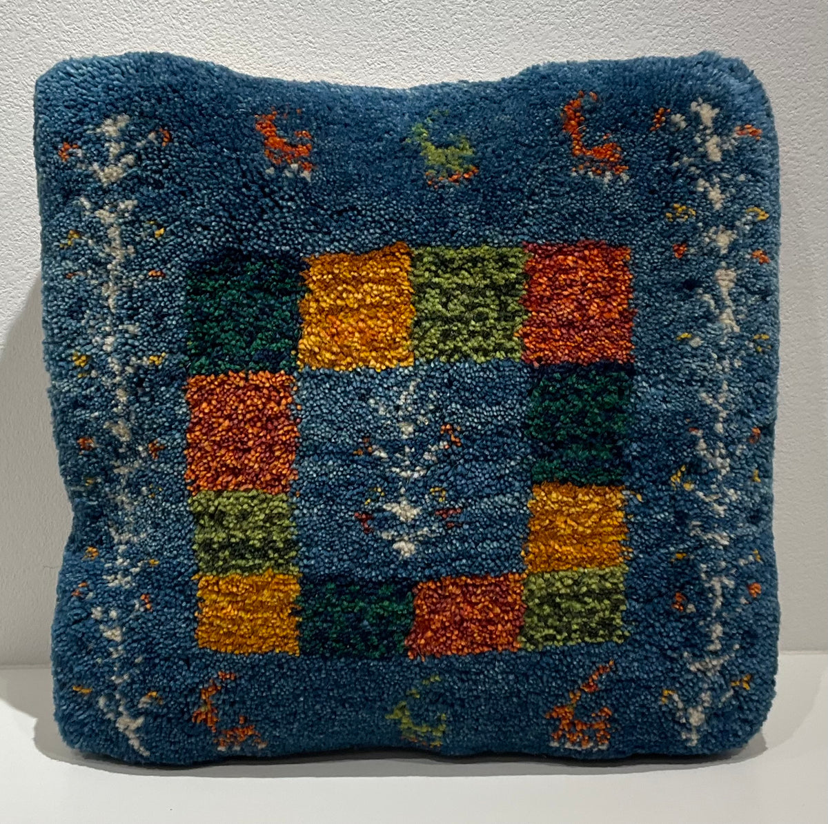 【福岡店】ギャッベクッション 41cm x 40cm Z2888