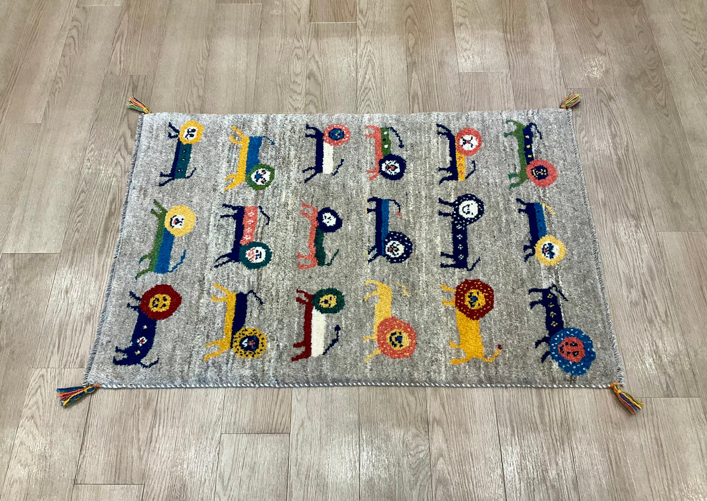 ギャッベ 120cm x 80cm RJ9896