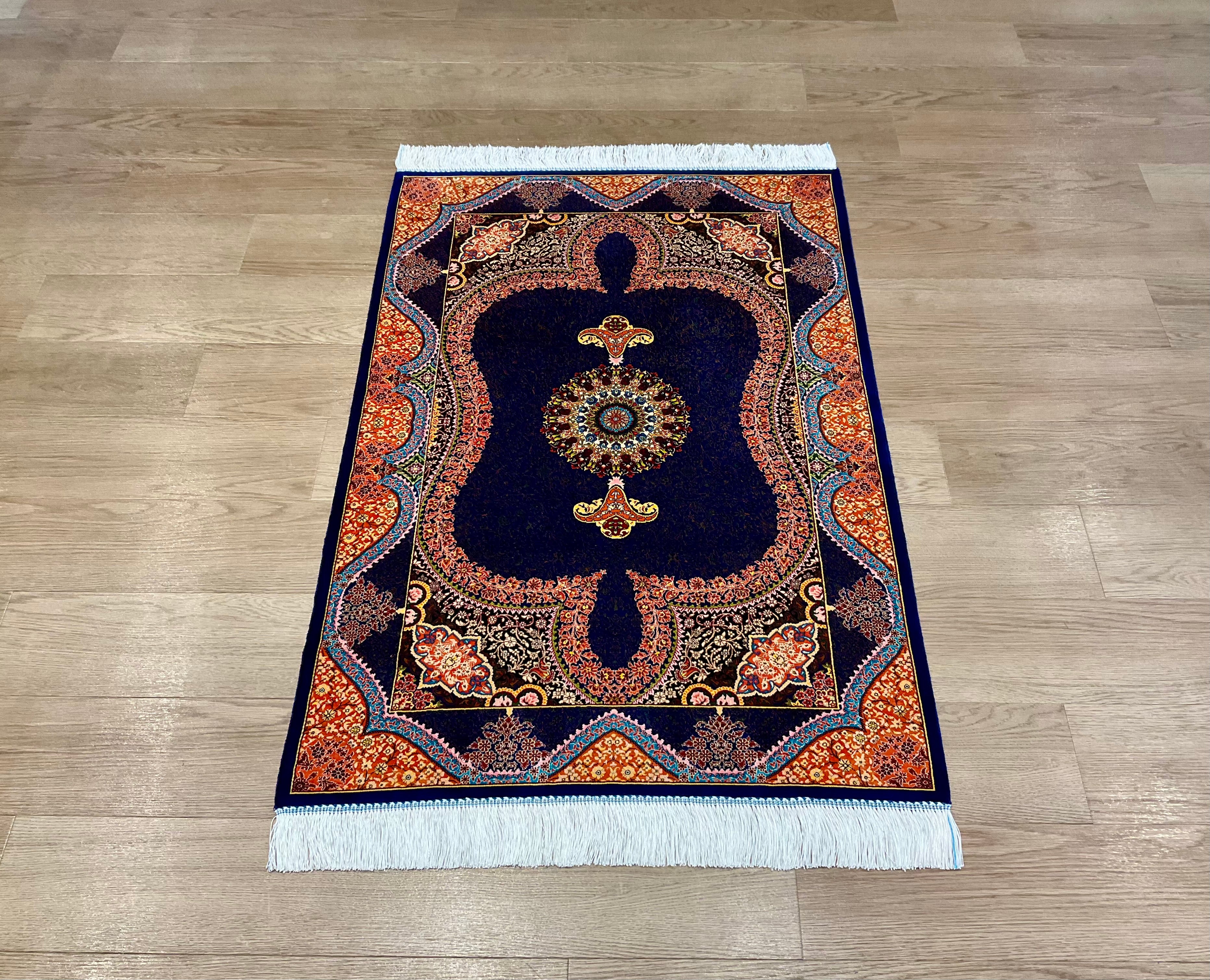 ペルシャンシルク 120cm x 80cm PS10448 – ペルシャ絨毯専門店