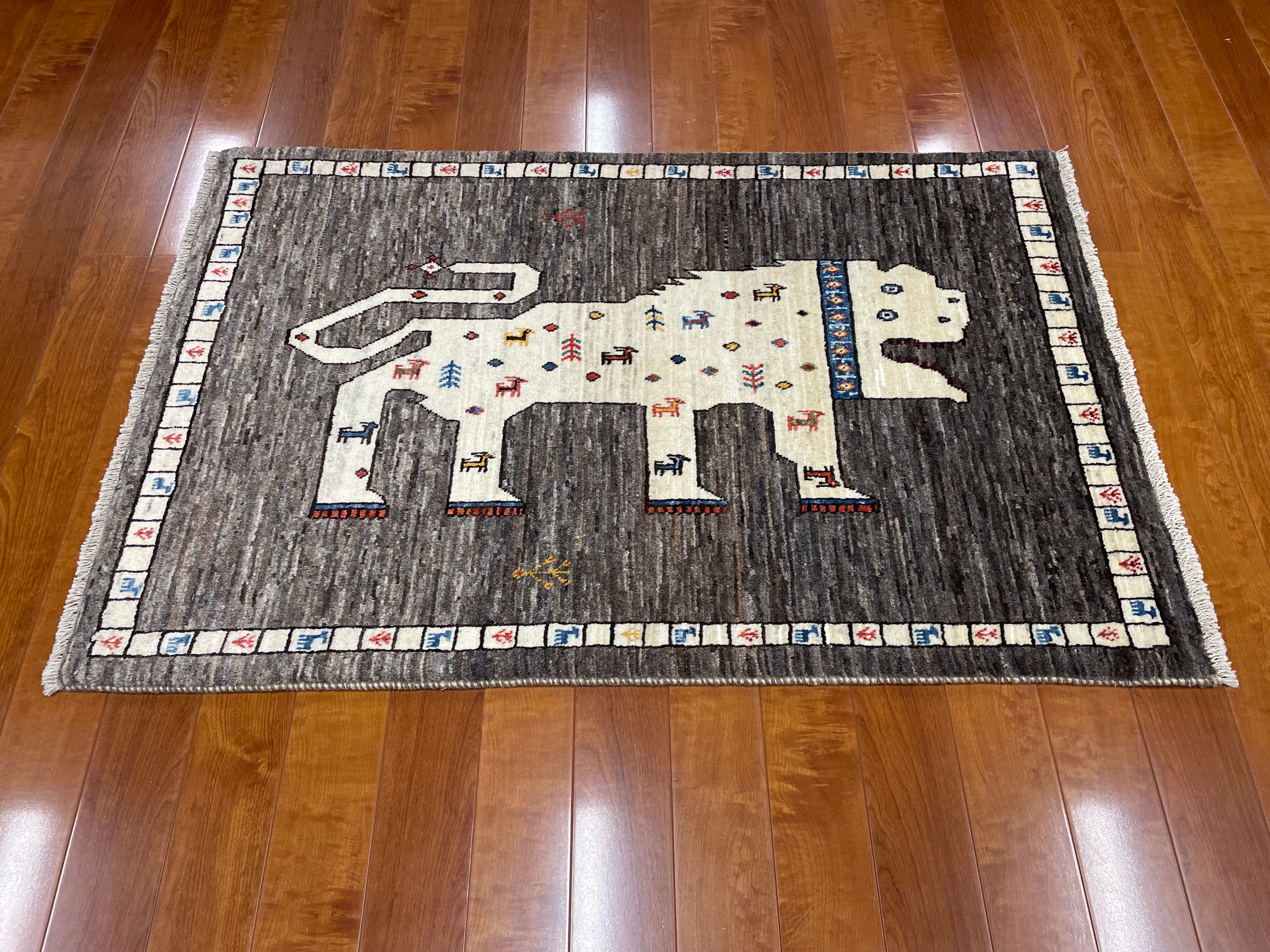オンライン限定】シラーズ 126cm x 84cm PS9363 – ペルシャ絨毯専門店 オンライン限定】シラーズ 126cm x 84cm PS9363 – ペルシャ絨毯専門店