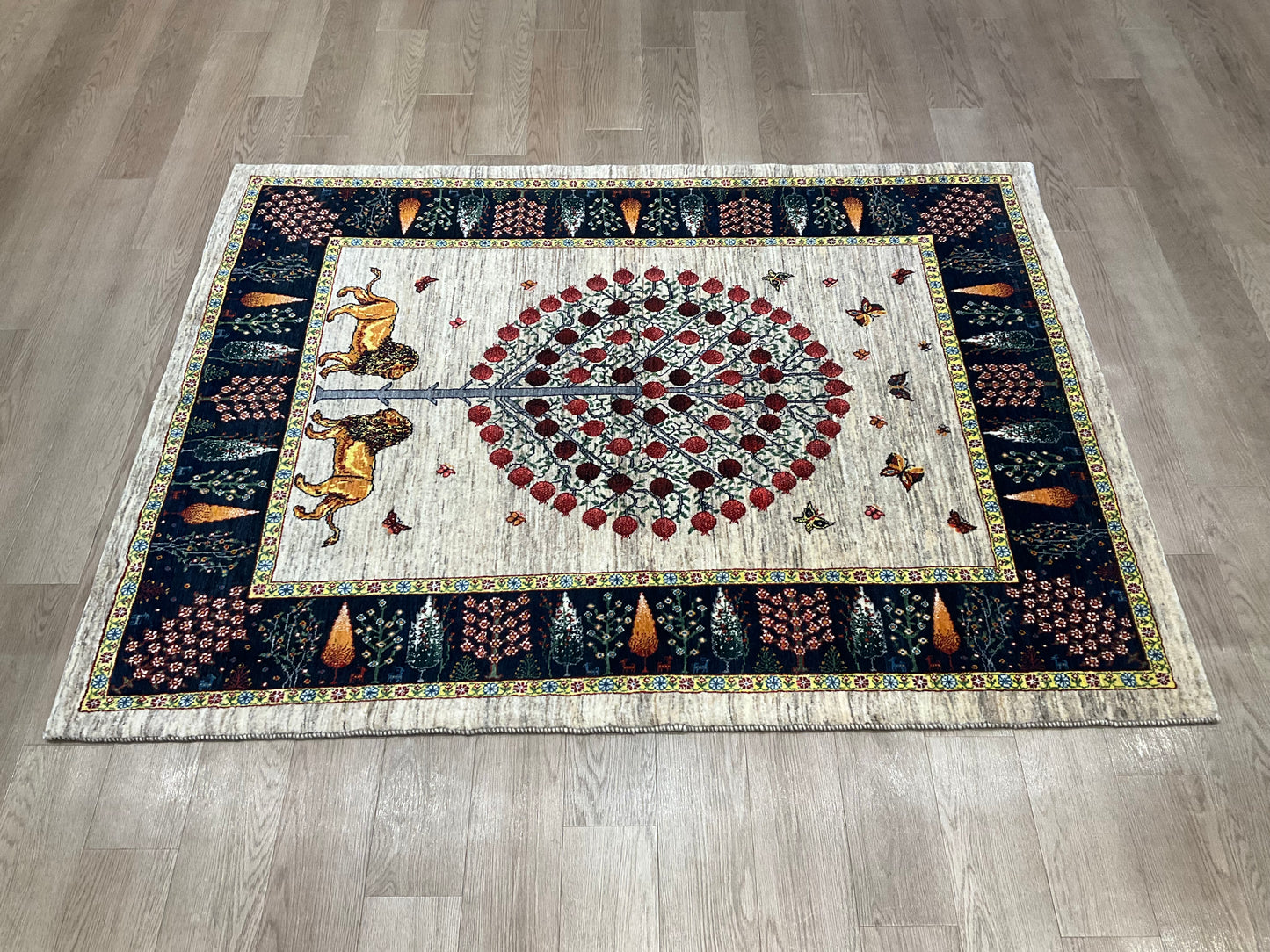 カシュクリギャッベ  200cm x 152cm RJ16073