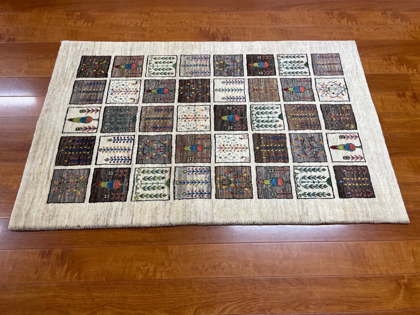 【オンライン限定】カシュクリギャッベ 132cm x 87cm RJ14780