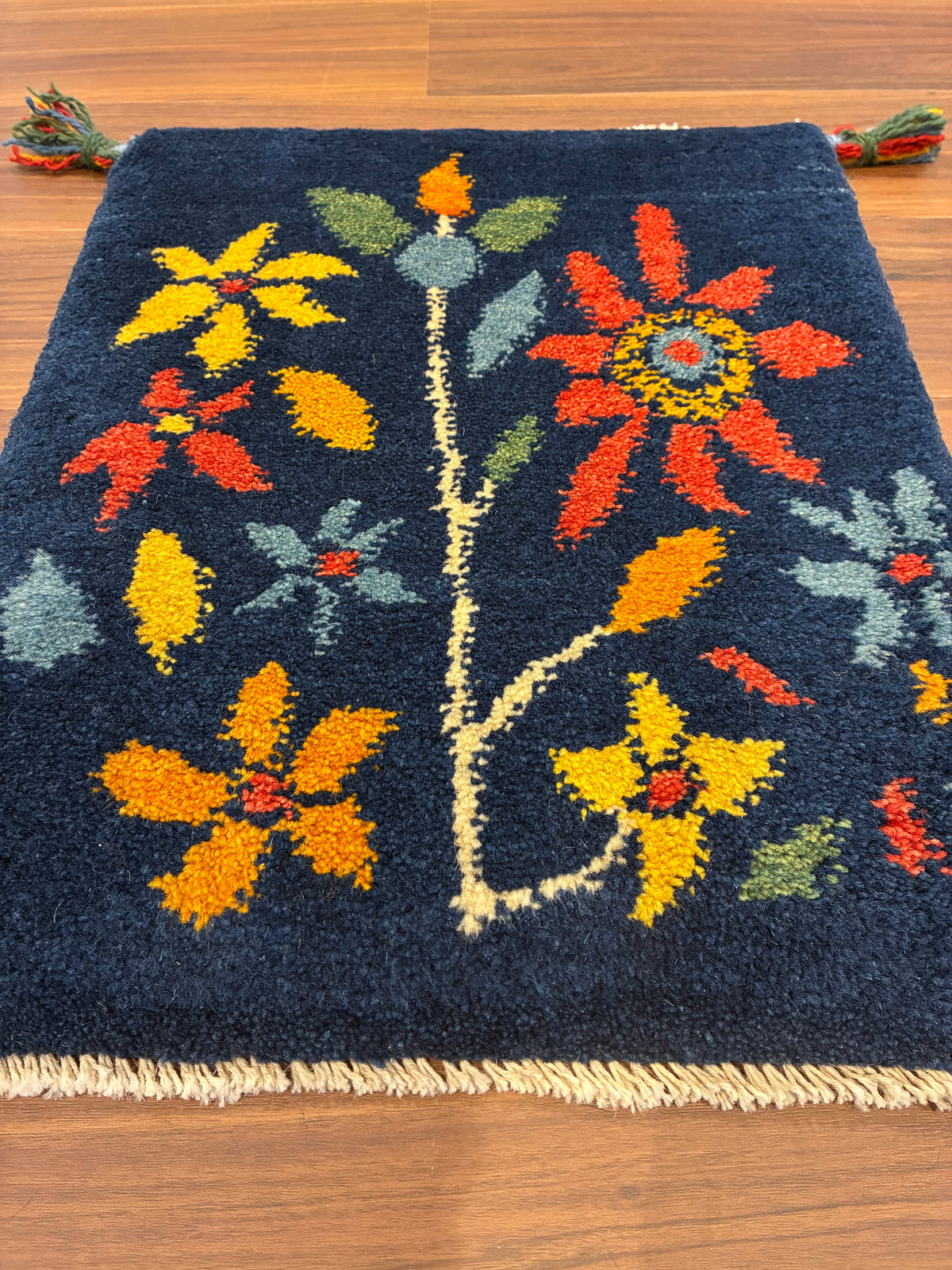 【千葉店】ギャッベ 53cm x 42cm NN20224