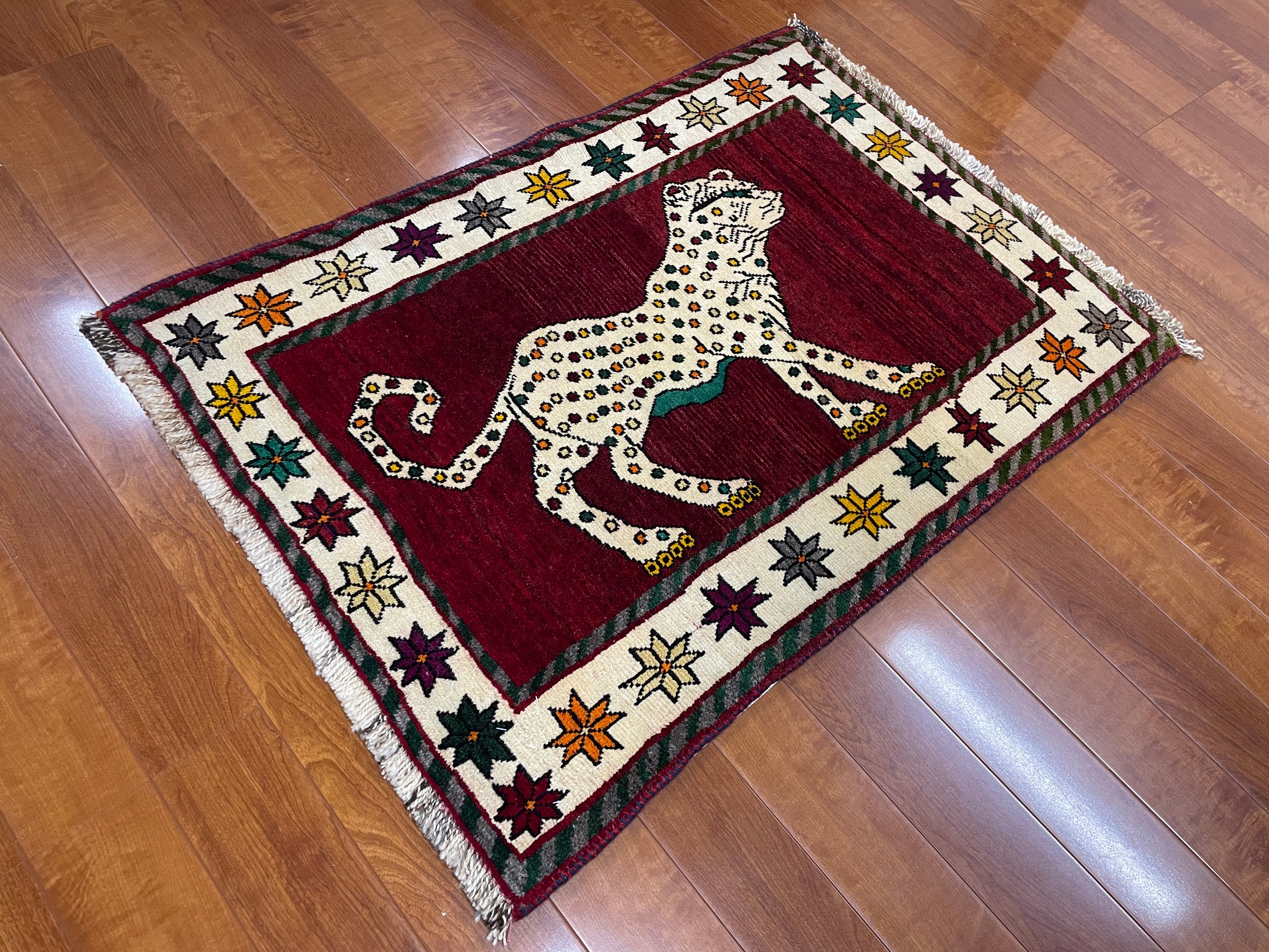 オンライン限定】シラーズ 110cm x 78cm RJ13559 – ペルシャ絨毯専門店