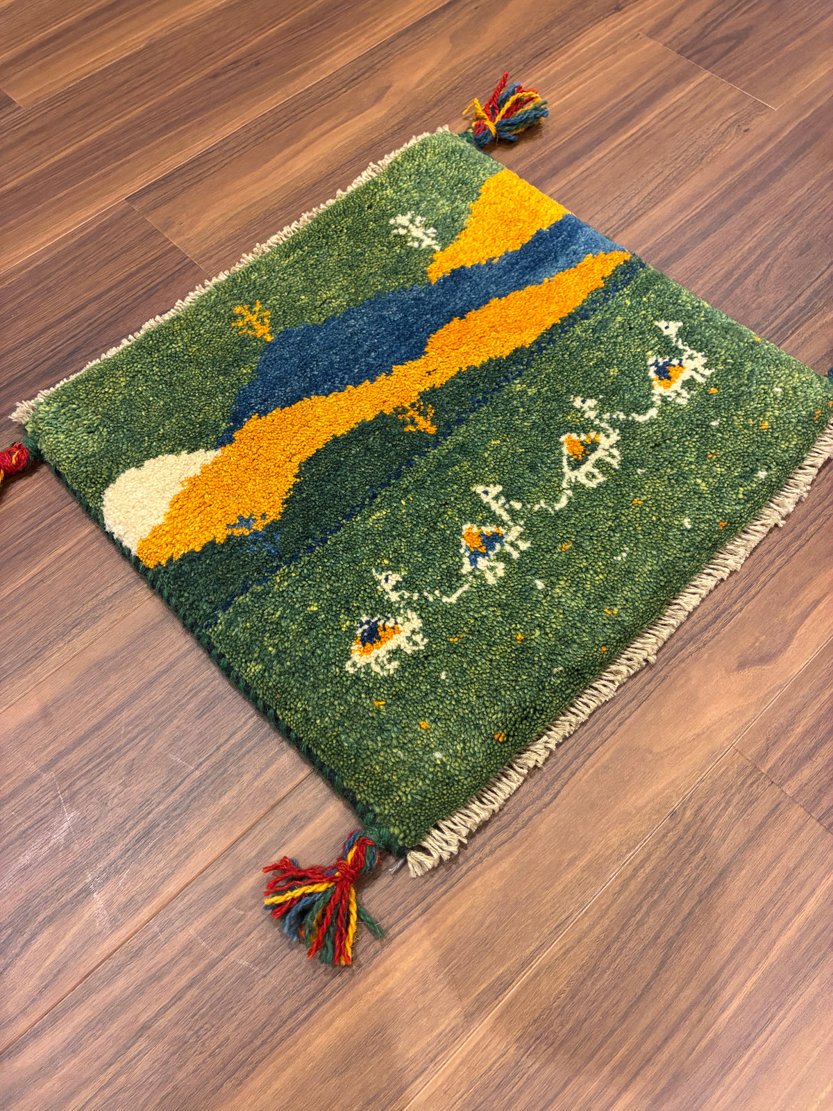 【千葉店】ギャッベ 42cm x 38cm Z3000