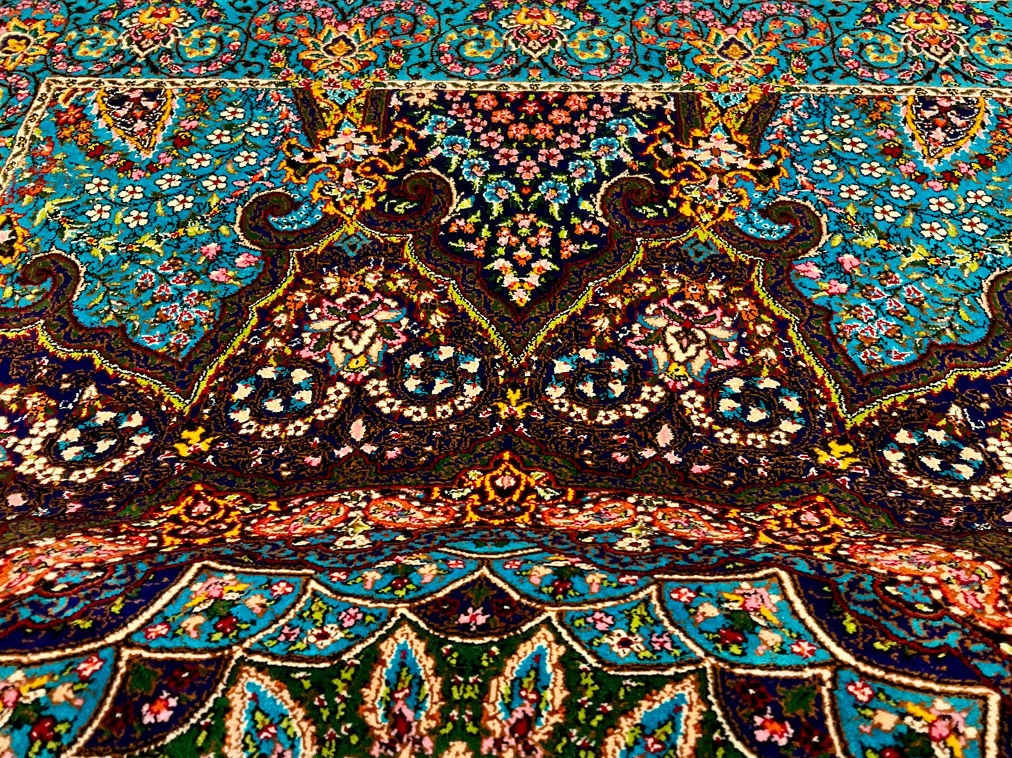 ペルシャンシルク 90cm x 60cm PS10778