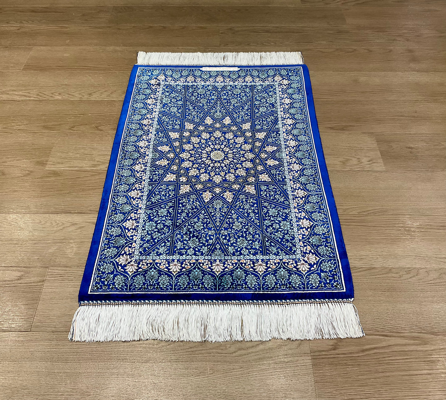 ペルシャンシルク 90cm x 60cm PS10742