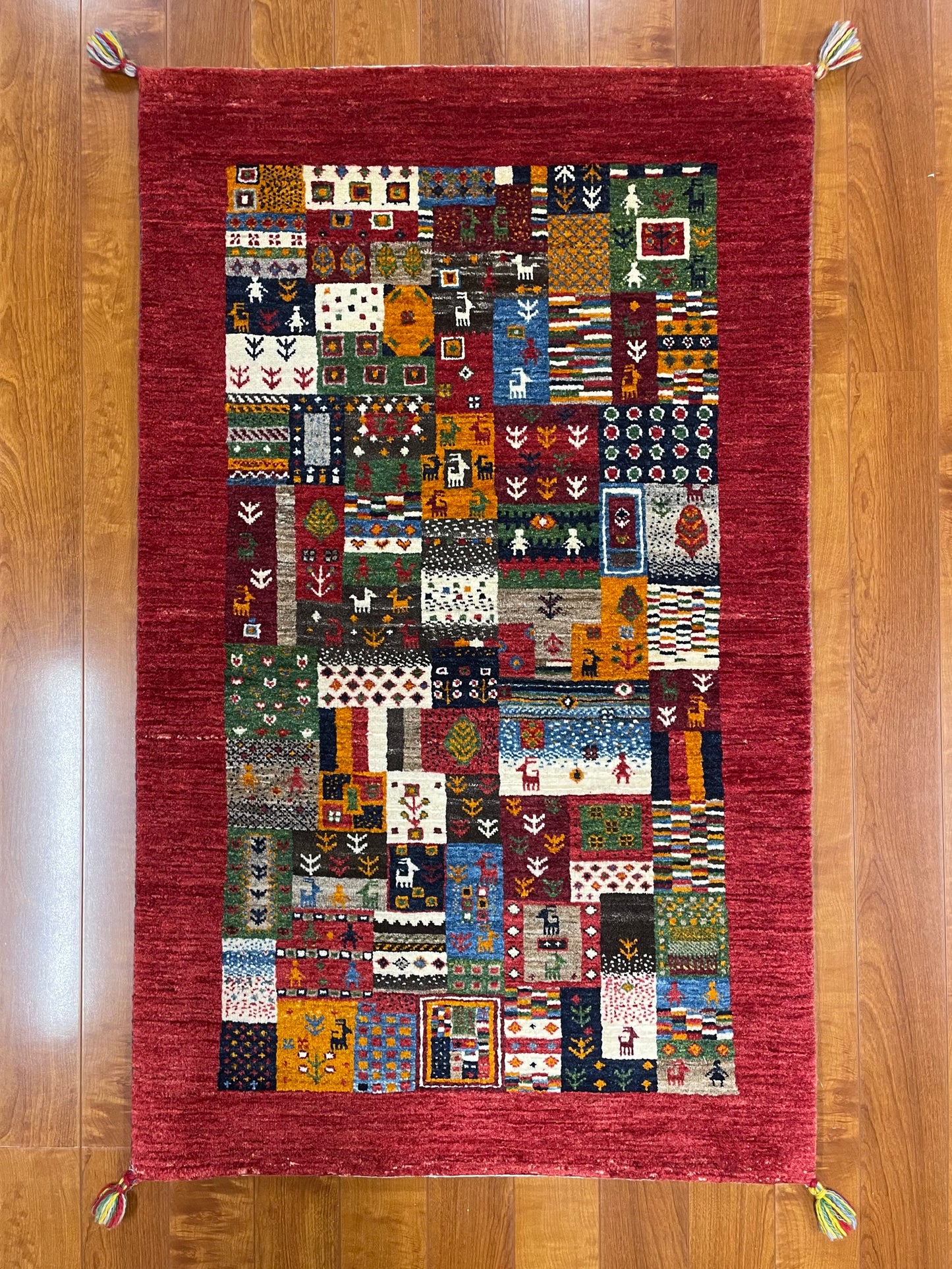 【オンライン限定】カシュクリギャッベ 130cm x 80cm BT5144