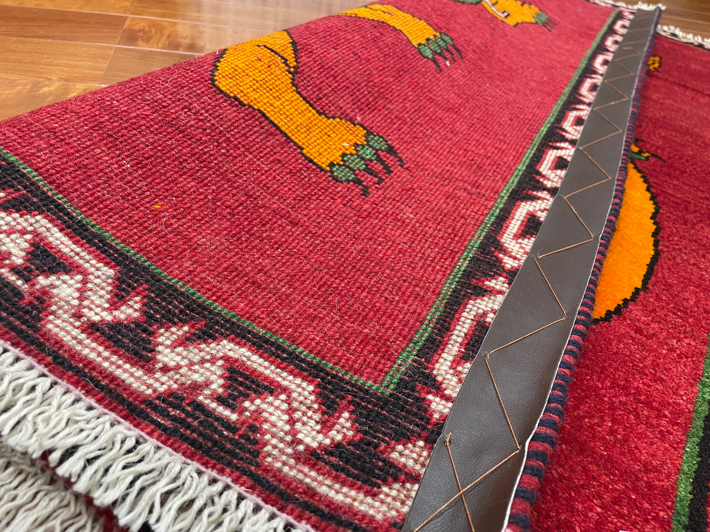 【オンライン限定】シラーズ 118cm x 83cm RJ15387