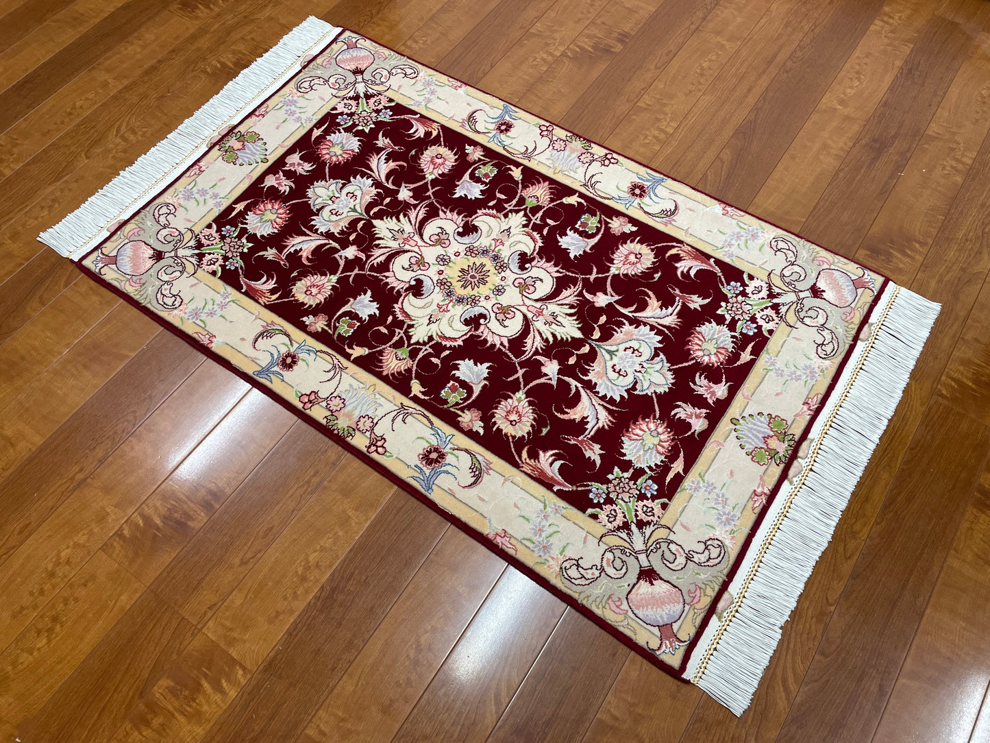 【オンライン限定】タブリーズ  121cm x 77cm BS1612