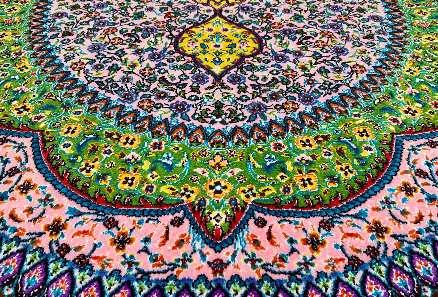 ペルシャンシルク 120cm x 80cm PS11797