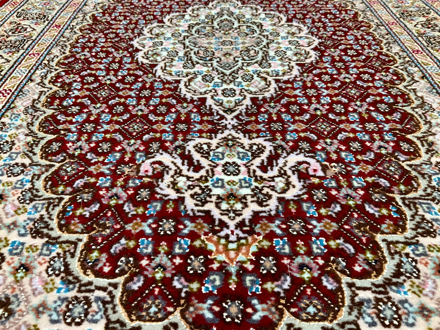 タブリーズ 95cm x 60cm NT16652