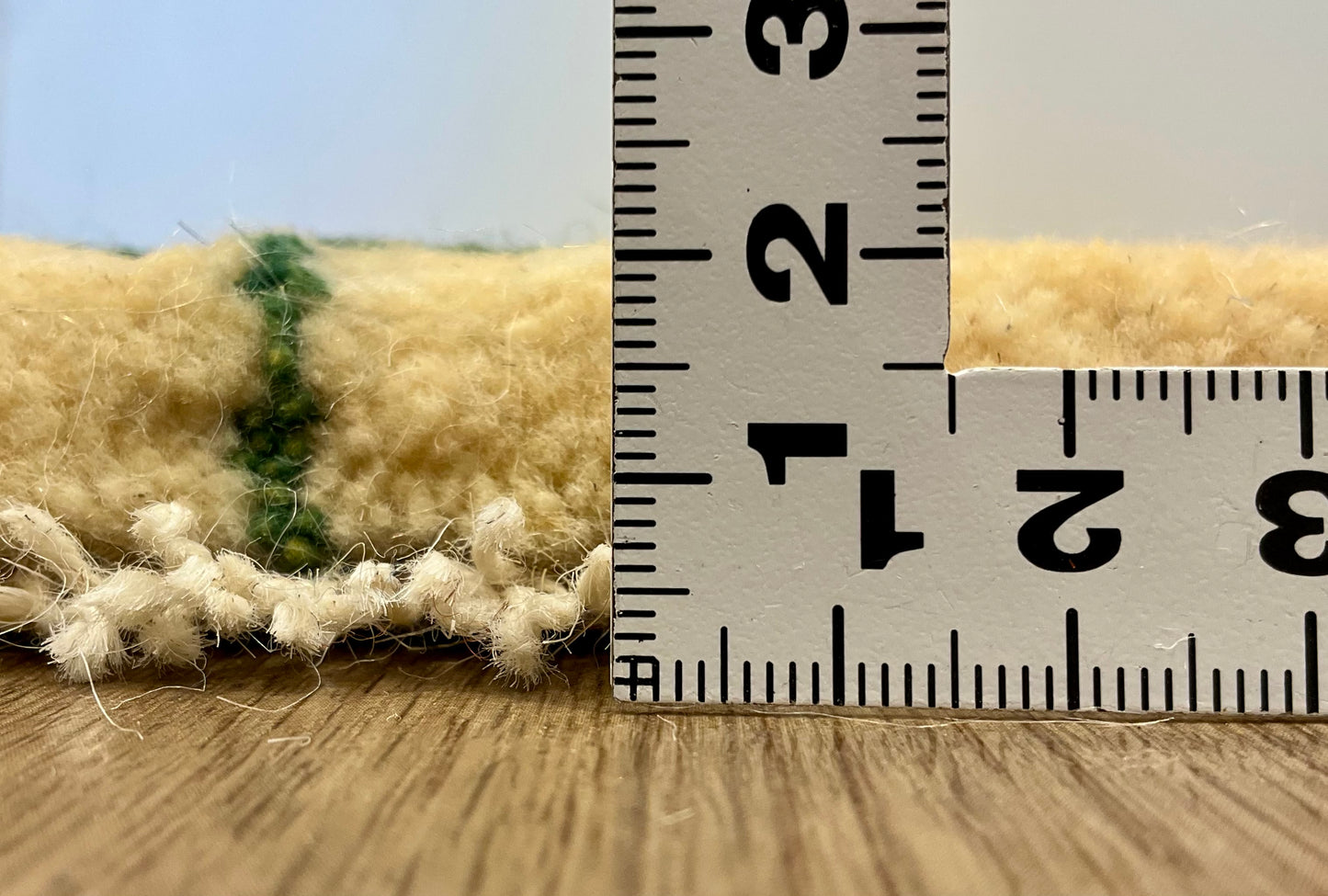 ギャッベ 41cm x 39cm Z107