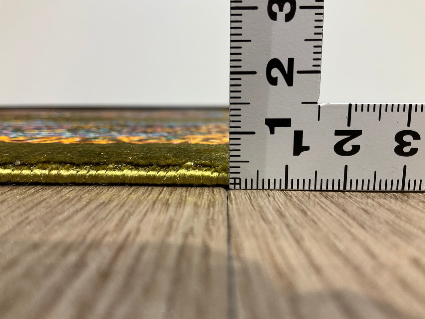 クム   モハンマディバナ工房 123cm x 81cm JM75