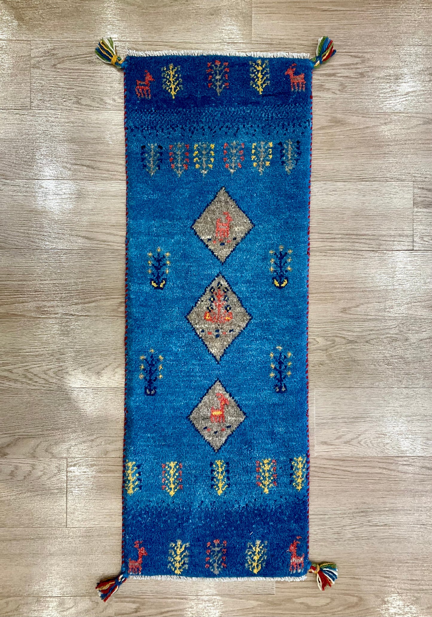 ギャッベ  115cm x 40cm RD9686