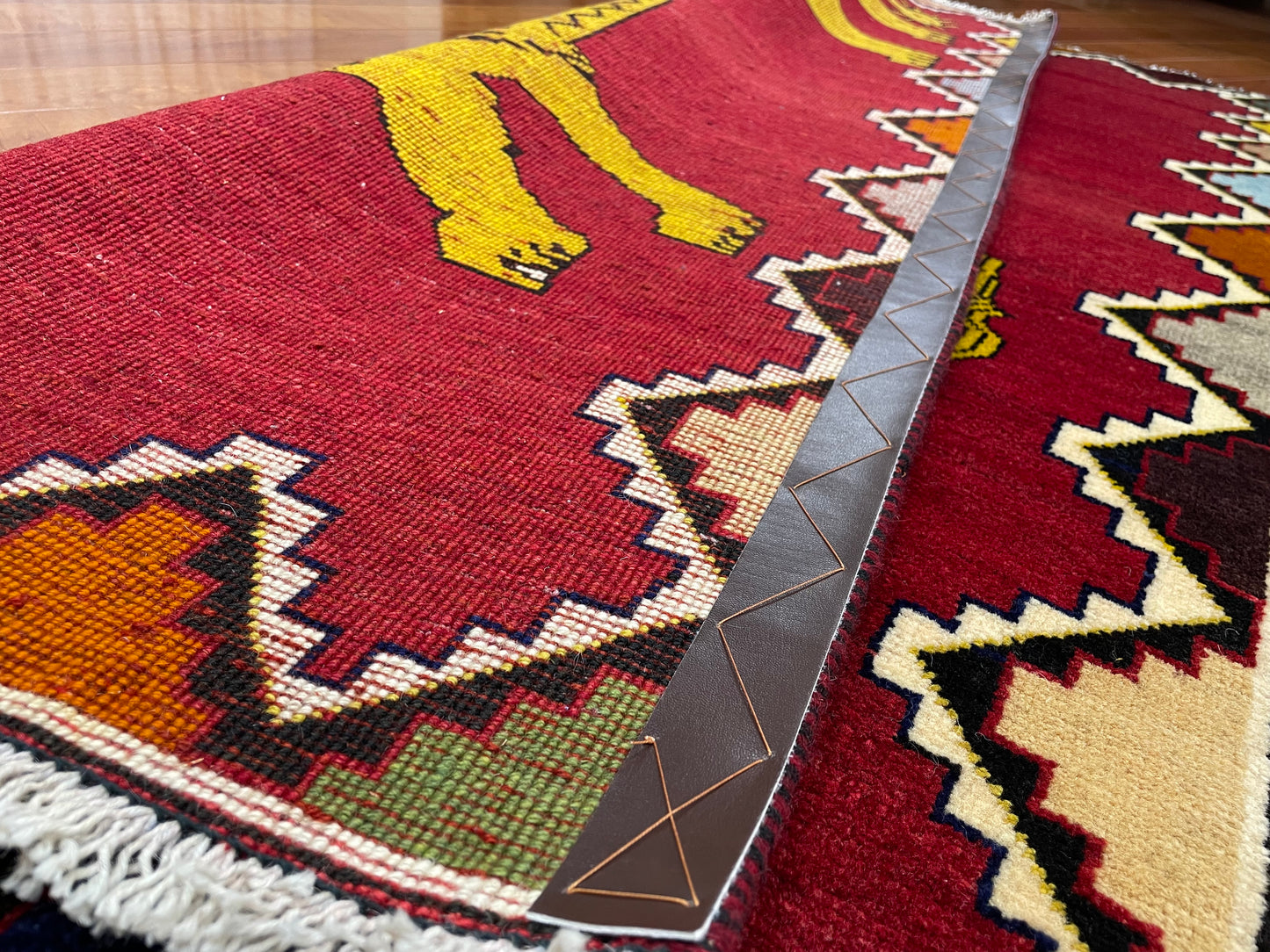 【オンライン限定】シラーズ 152cm x 98cm RJ996