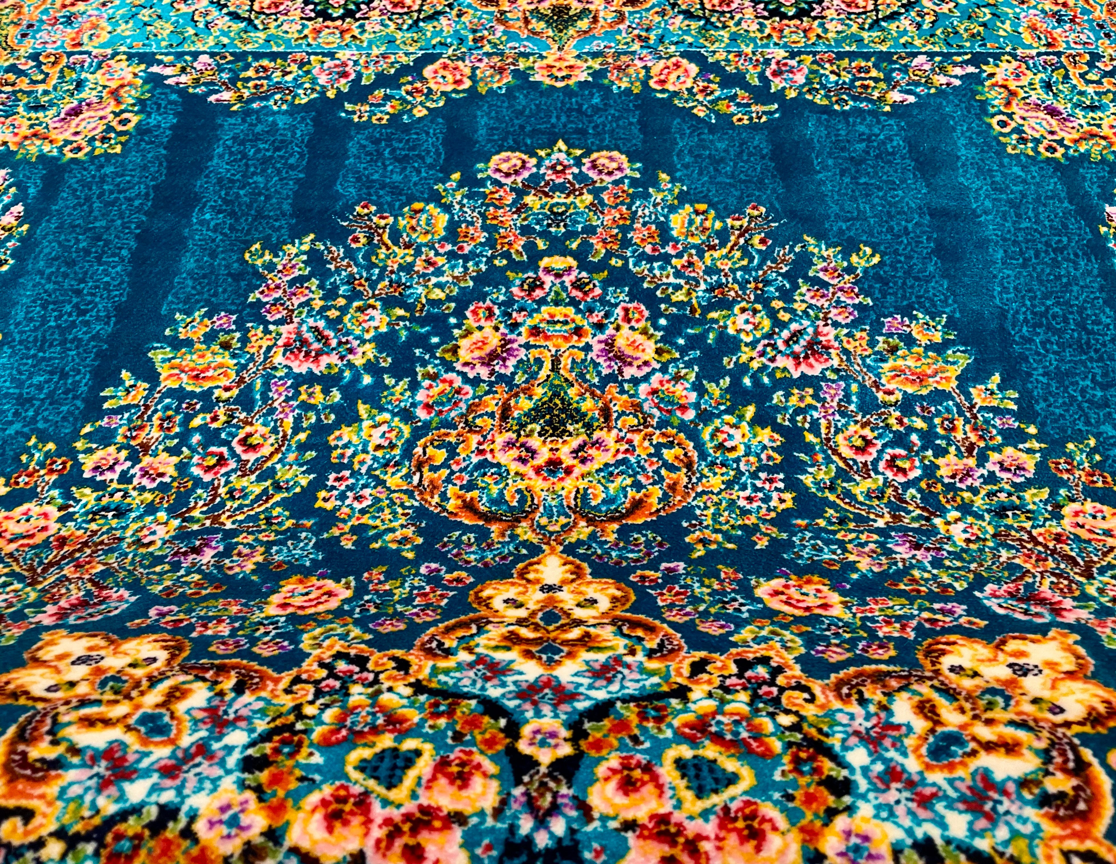 ペルシャンシルク 90cm x 60cm PS10785 – ペルシャ絨毯専門店