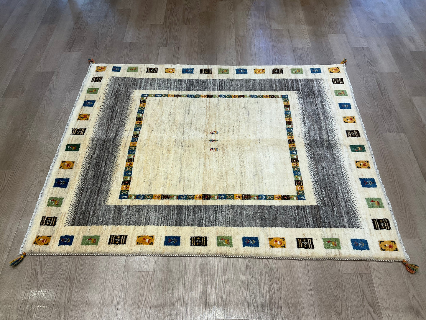 ギャッベ  193cm x 153cm RJ9366