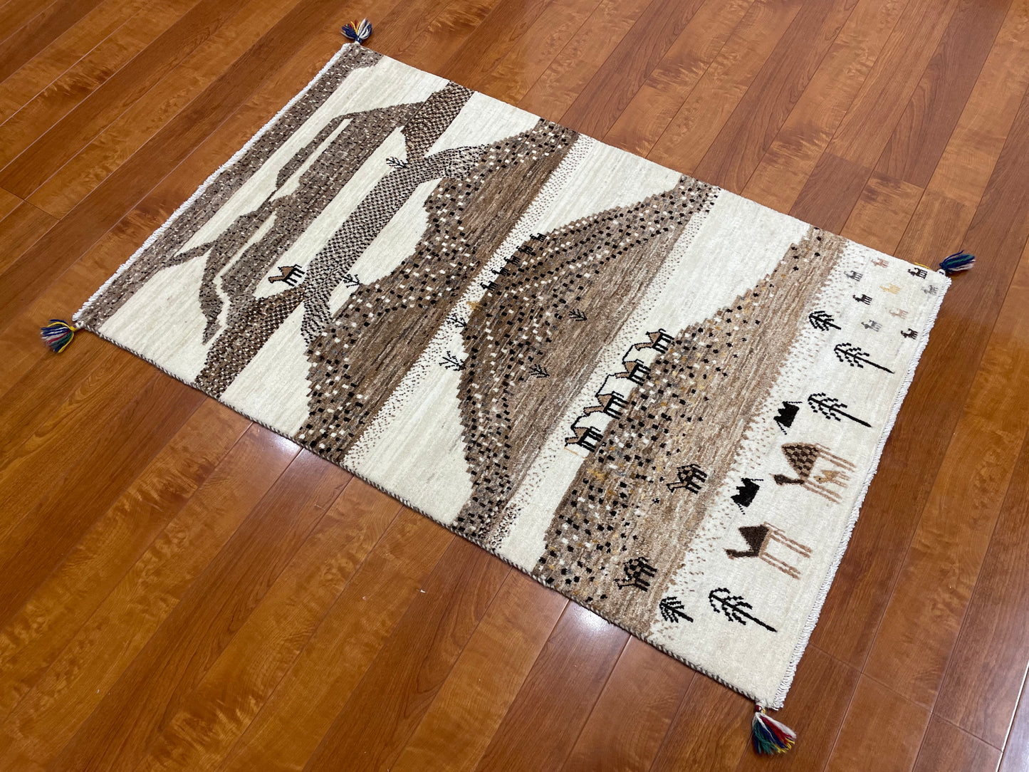【オンライン限定】カシュクリギャッベ 134cm x 85cm BT12198