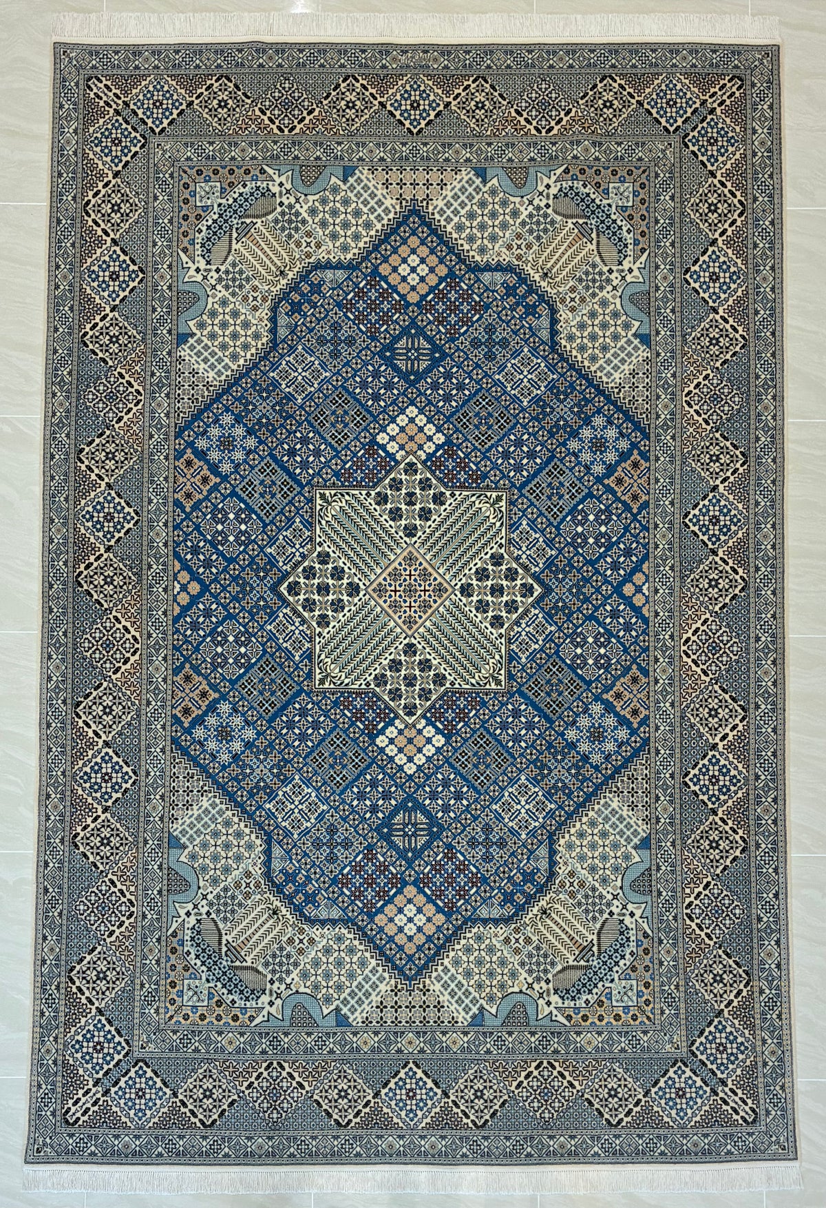 【千葉店】ナイン・シシラ  310cm x 206cm PS9896