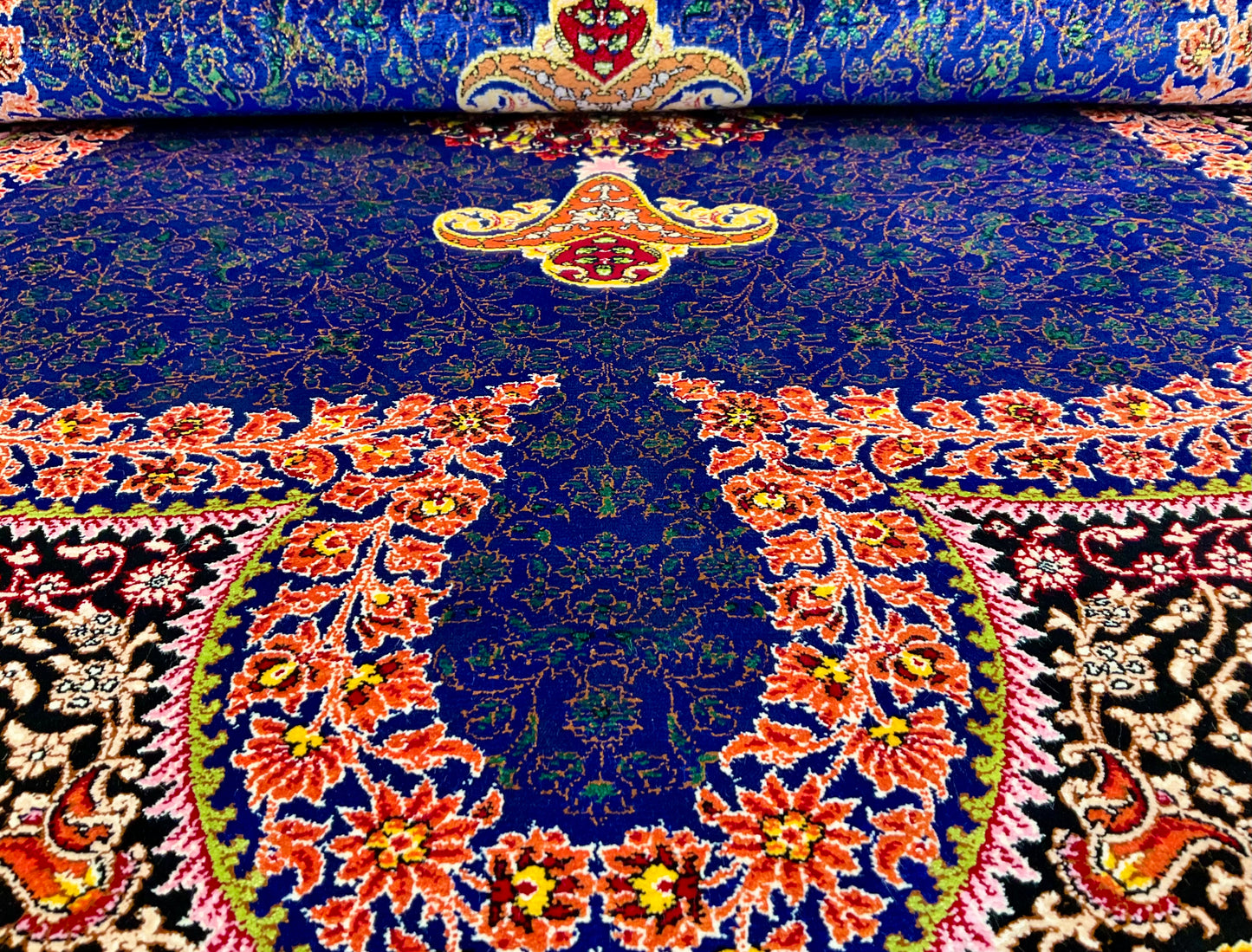 ペルシャンシルク 120cm x 80cm PS10448