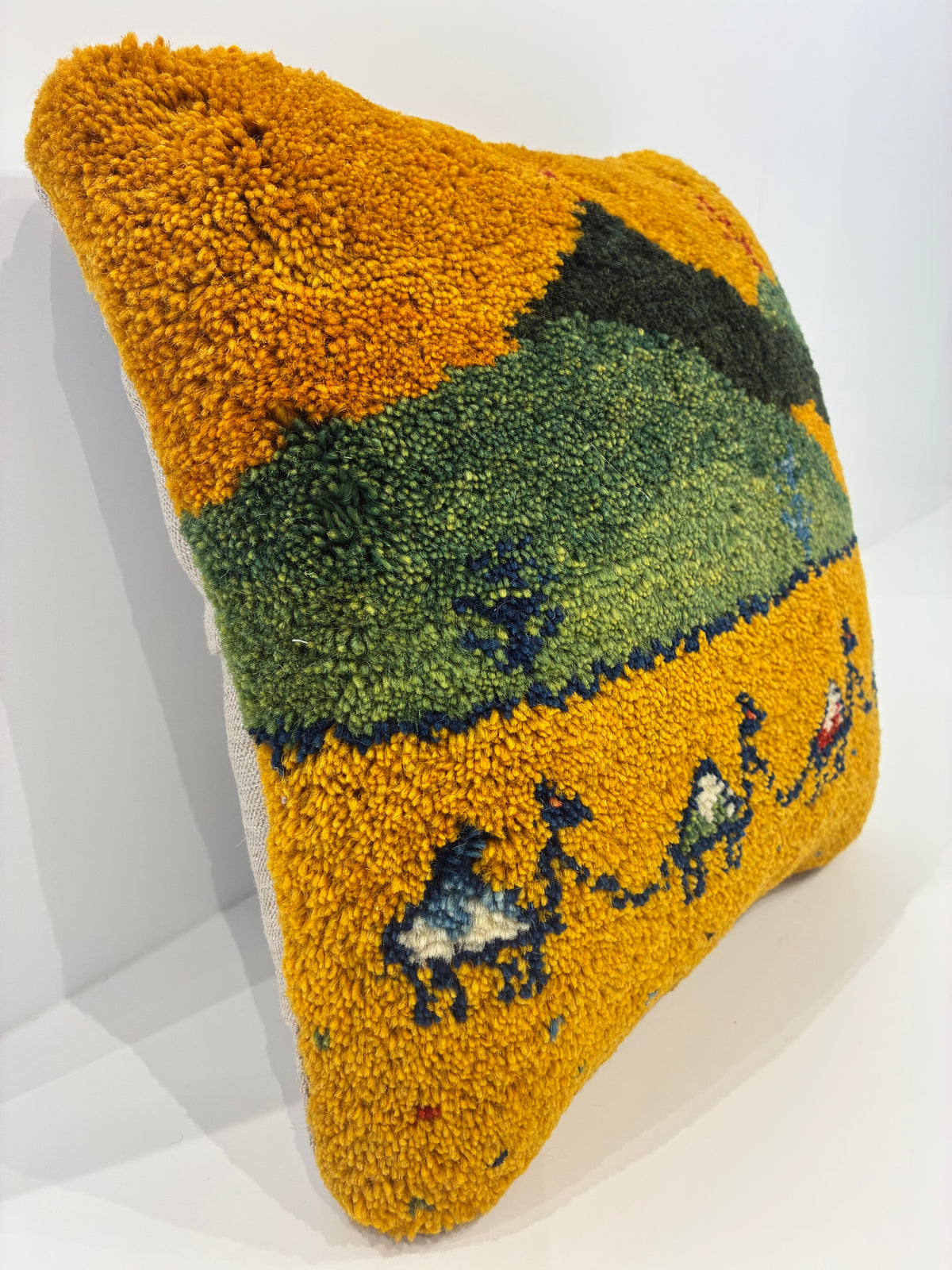 【千葉店】ギャッベクッション 47cm x 49cm Z2889