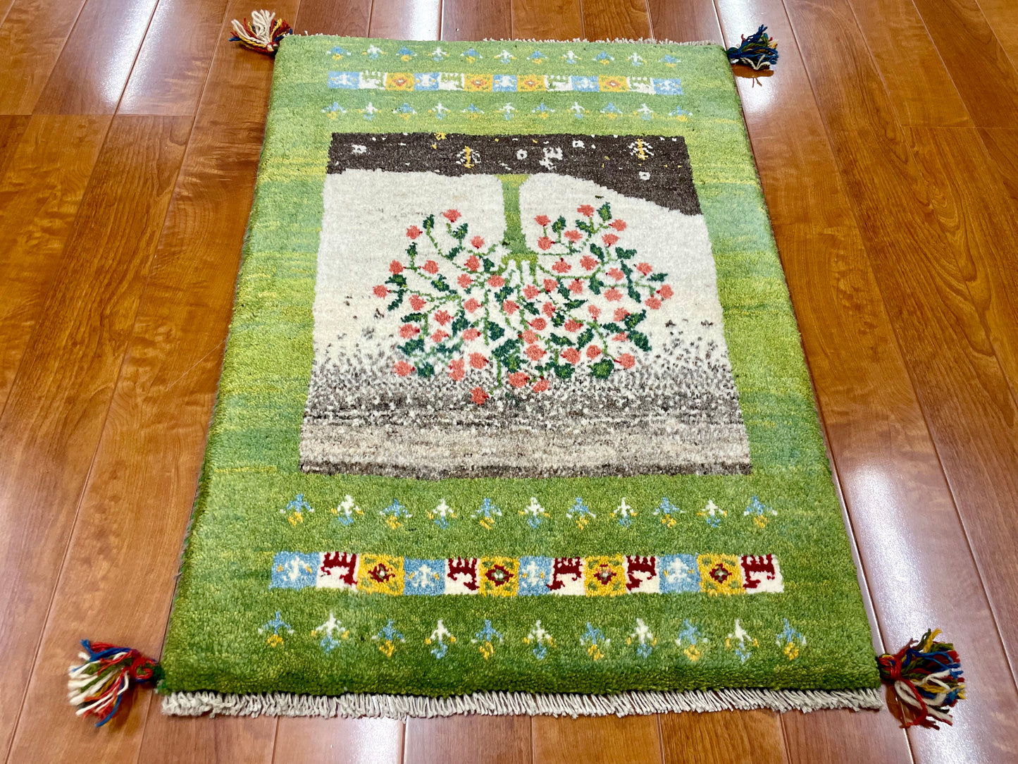 【オンライン限定】ギャッベ 86cm x 60cm RJ1483