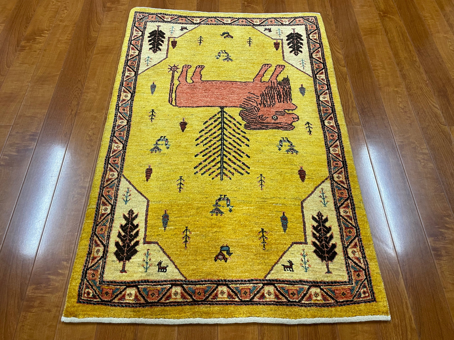 【オンライン限定】カシュクリギャッベ 125cm x 104cm RJ16783