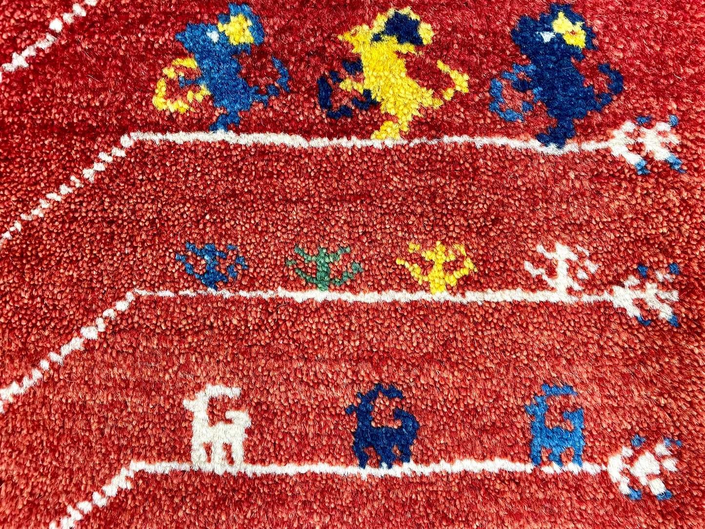 【オンライン限定】ギャッベ 85cm x 62cm RJ12395