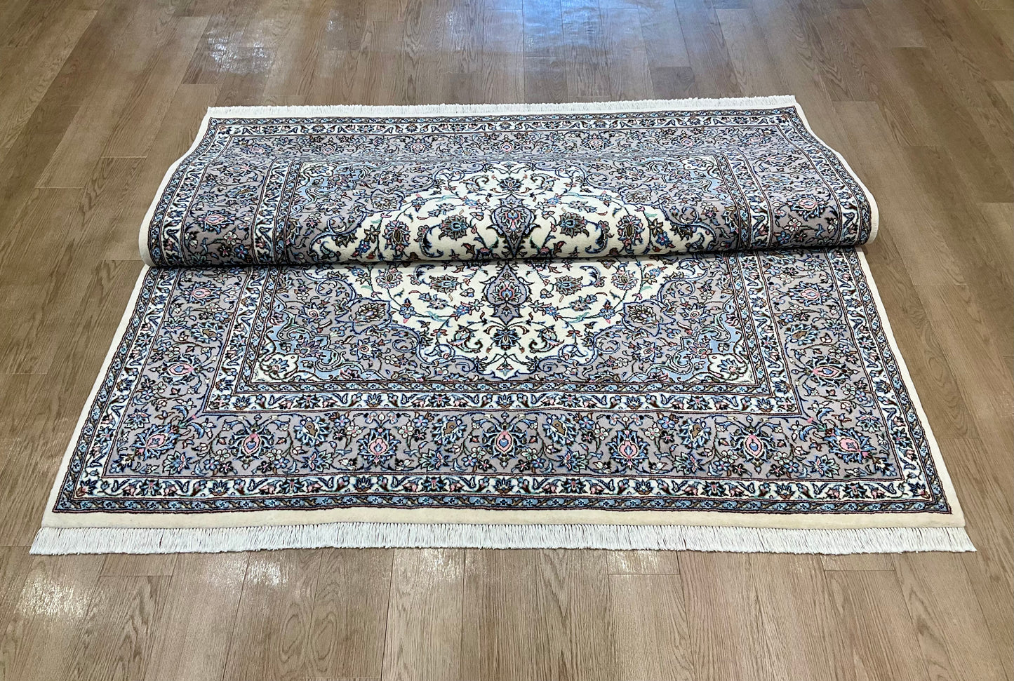 カシャーン (カシャン) 255cm x 207cm JM593