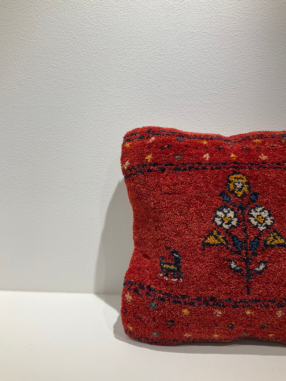【福岡店】ギャッベクッション 42cm x 42cm Z2876