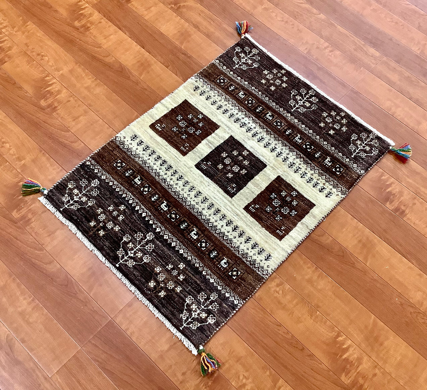 【オンライン限定】カシュクリ 92cm x 66cm RJ6647