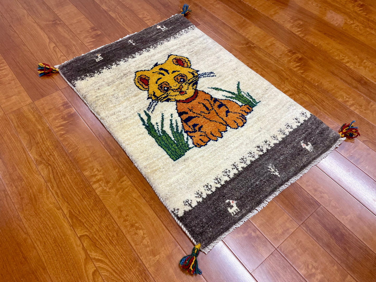 ギャッベ 92cm x 63cm RJ13713