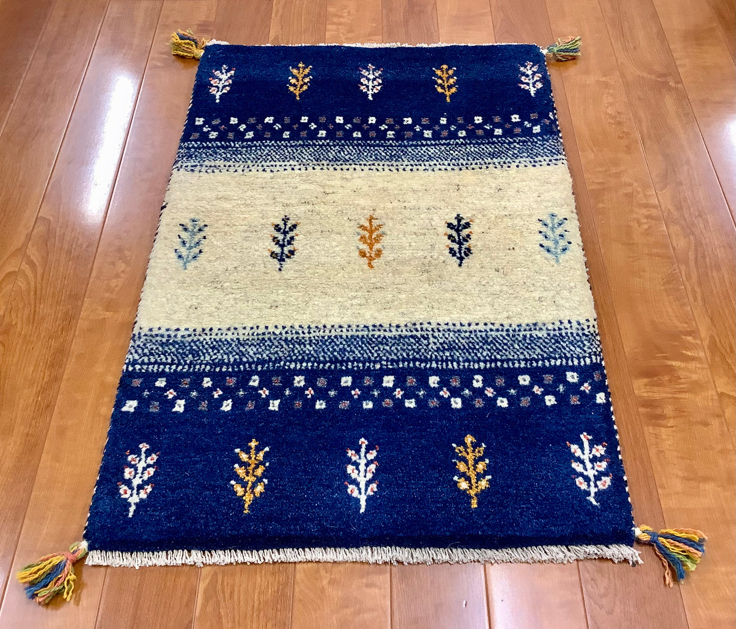 【オンライン限定】ギャッベ 90cm x 60cm RJ3577