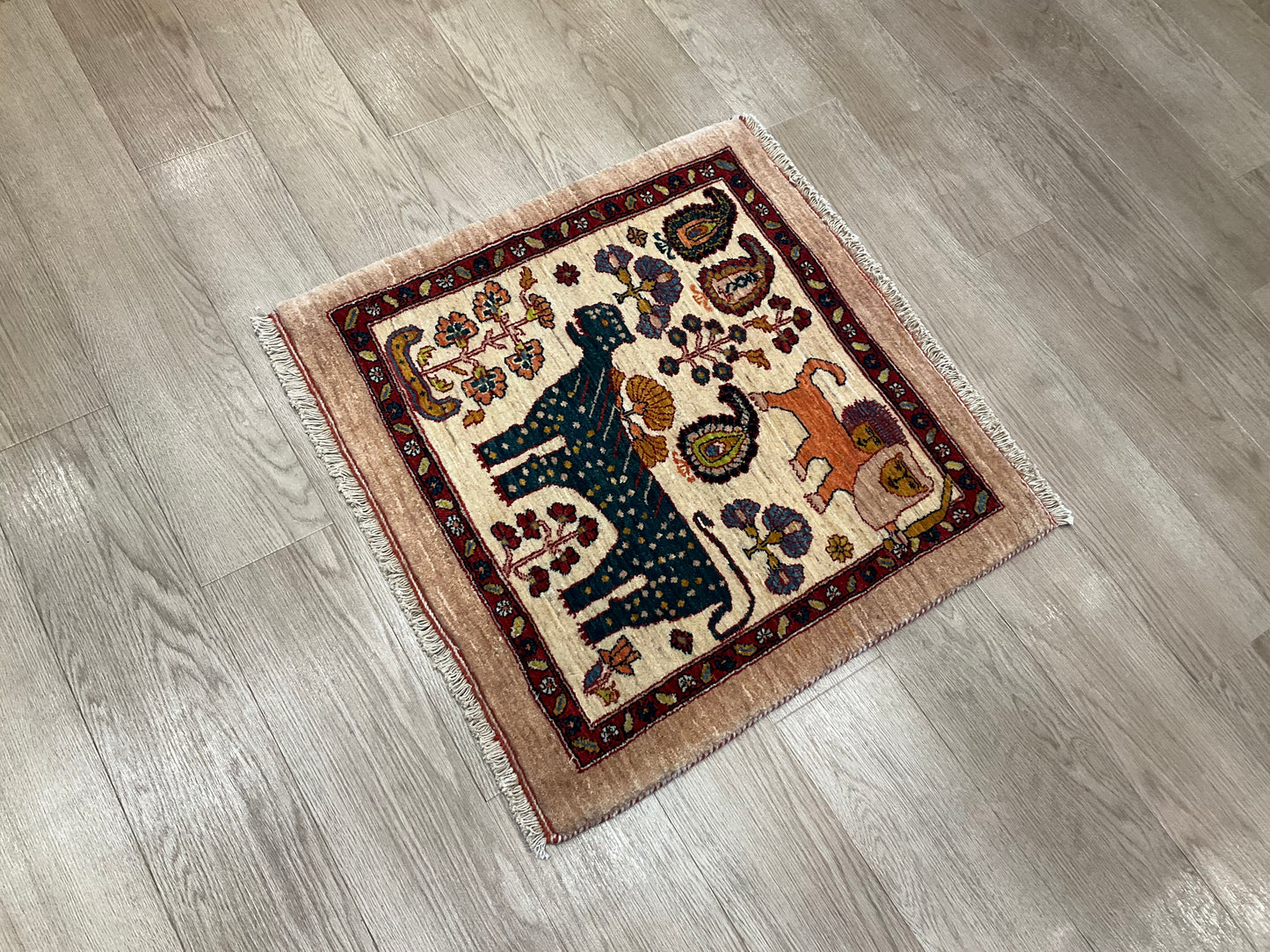 カシュガイ 70cm x 73cm PS10401