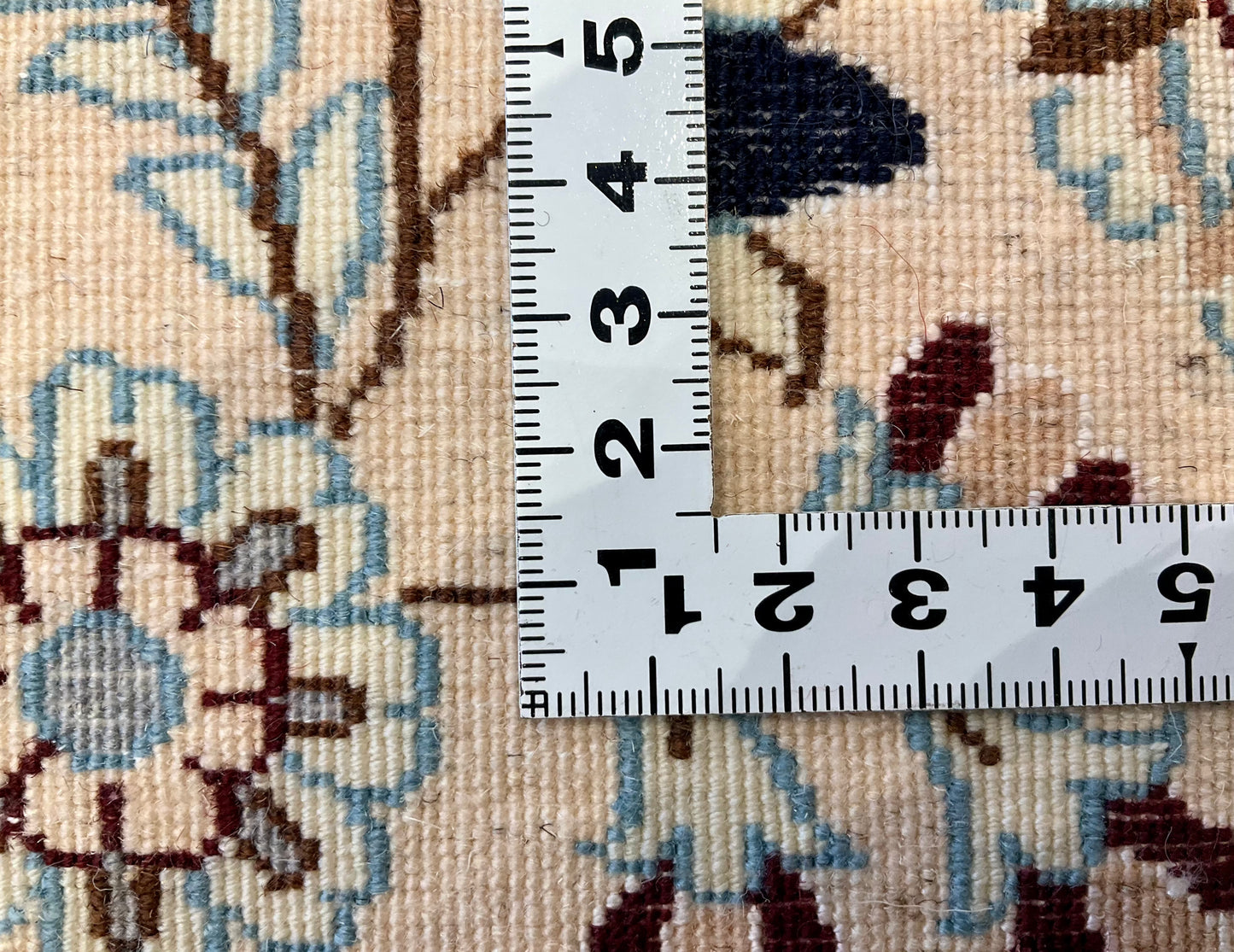 ナインシシラ ハビビアン工房 258cm x 203cm PS9902