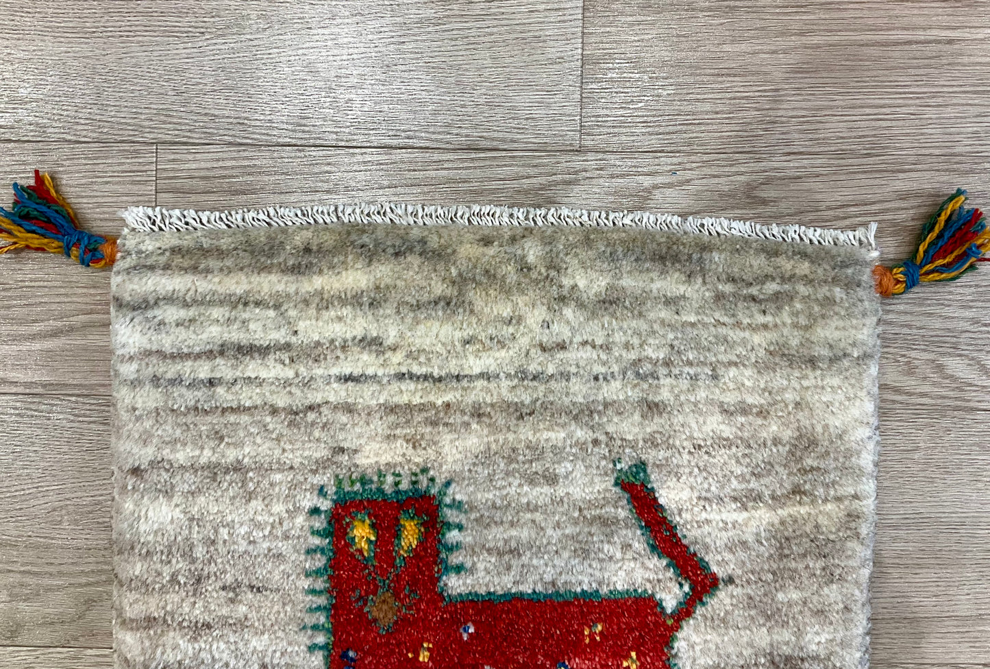 ギャッベ 45cm x 43cm Z1494