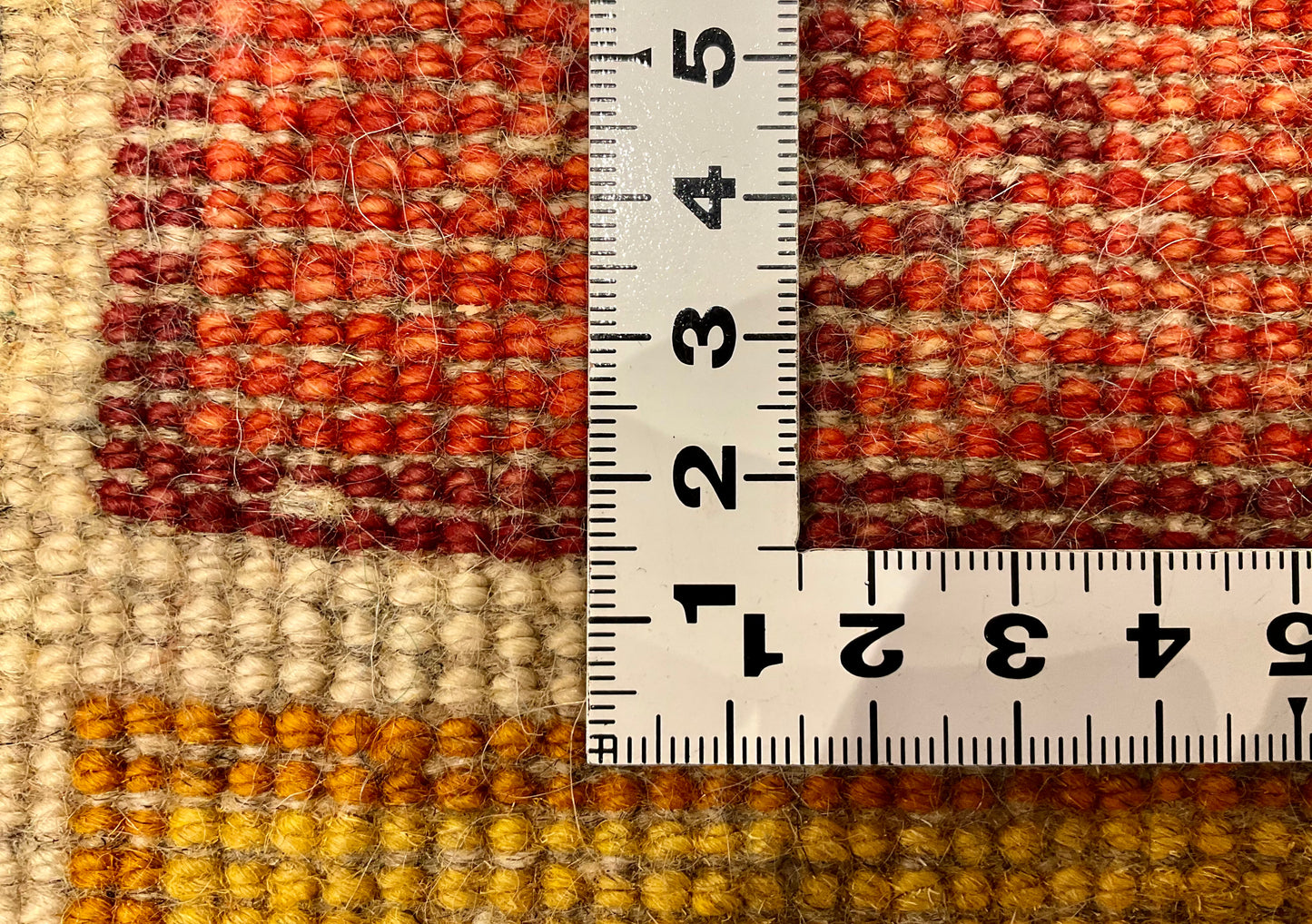 ギャッベ 42cm x 39cm Z1282