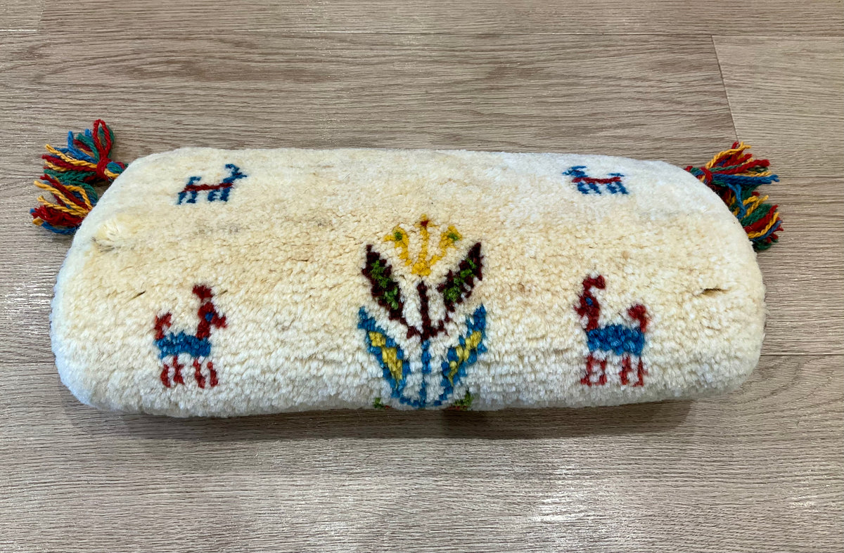 【福岡店】ギャッベ 43cm x 37cm Z3680
