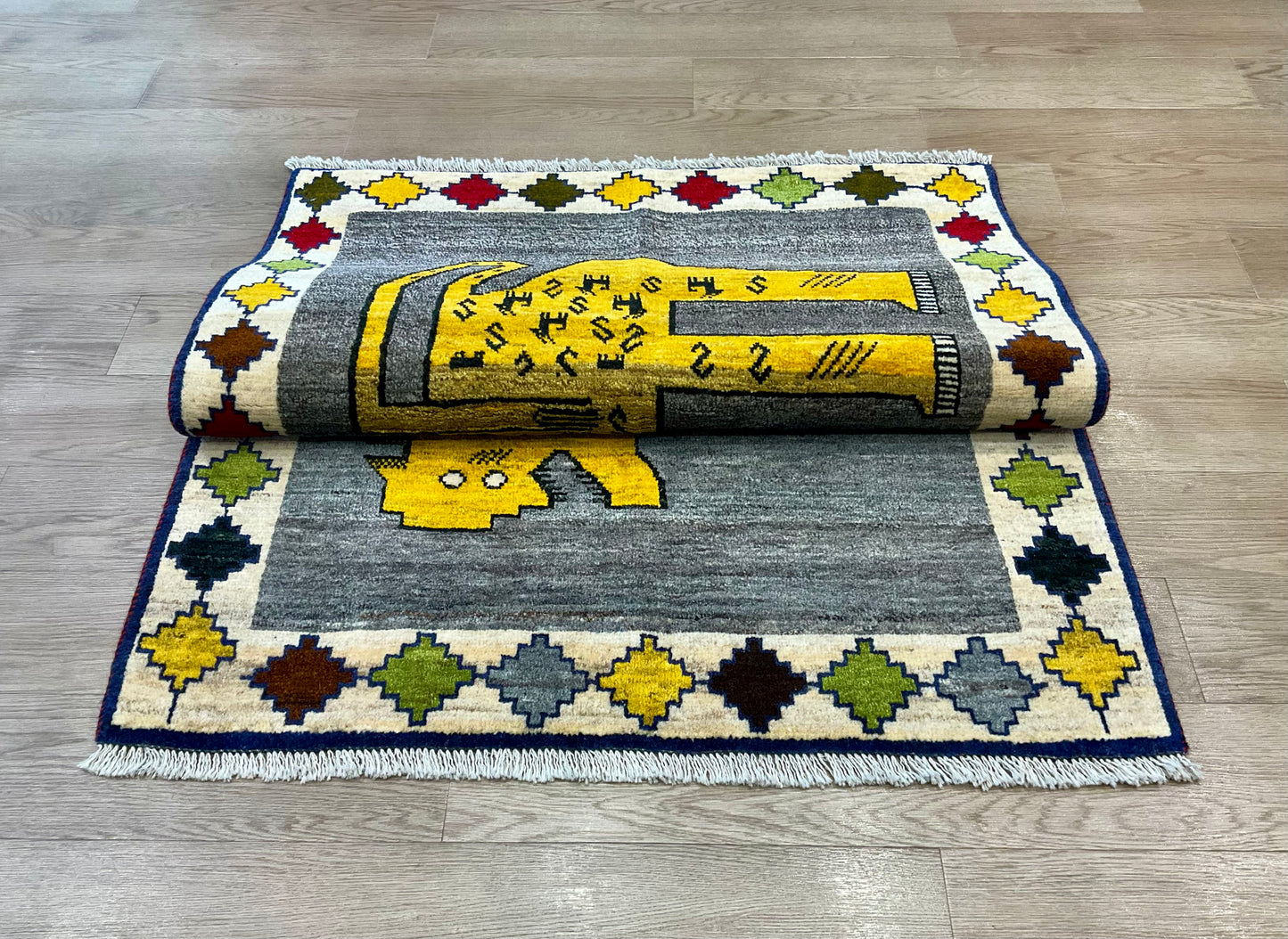 ギャッベ アマレバフト 155cm x 105cm RJ12700