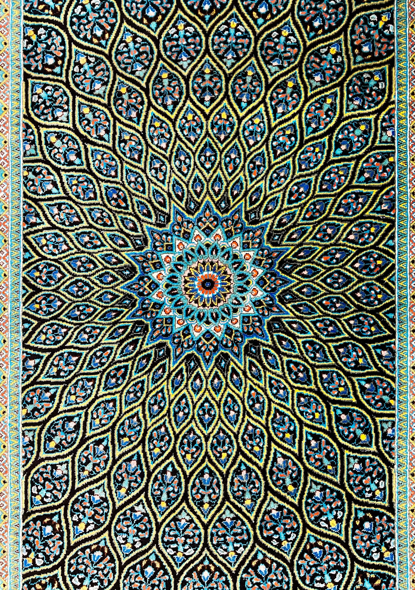 クム ムサヴィ工房 92cm x 59cm  NT11337